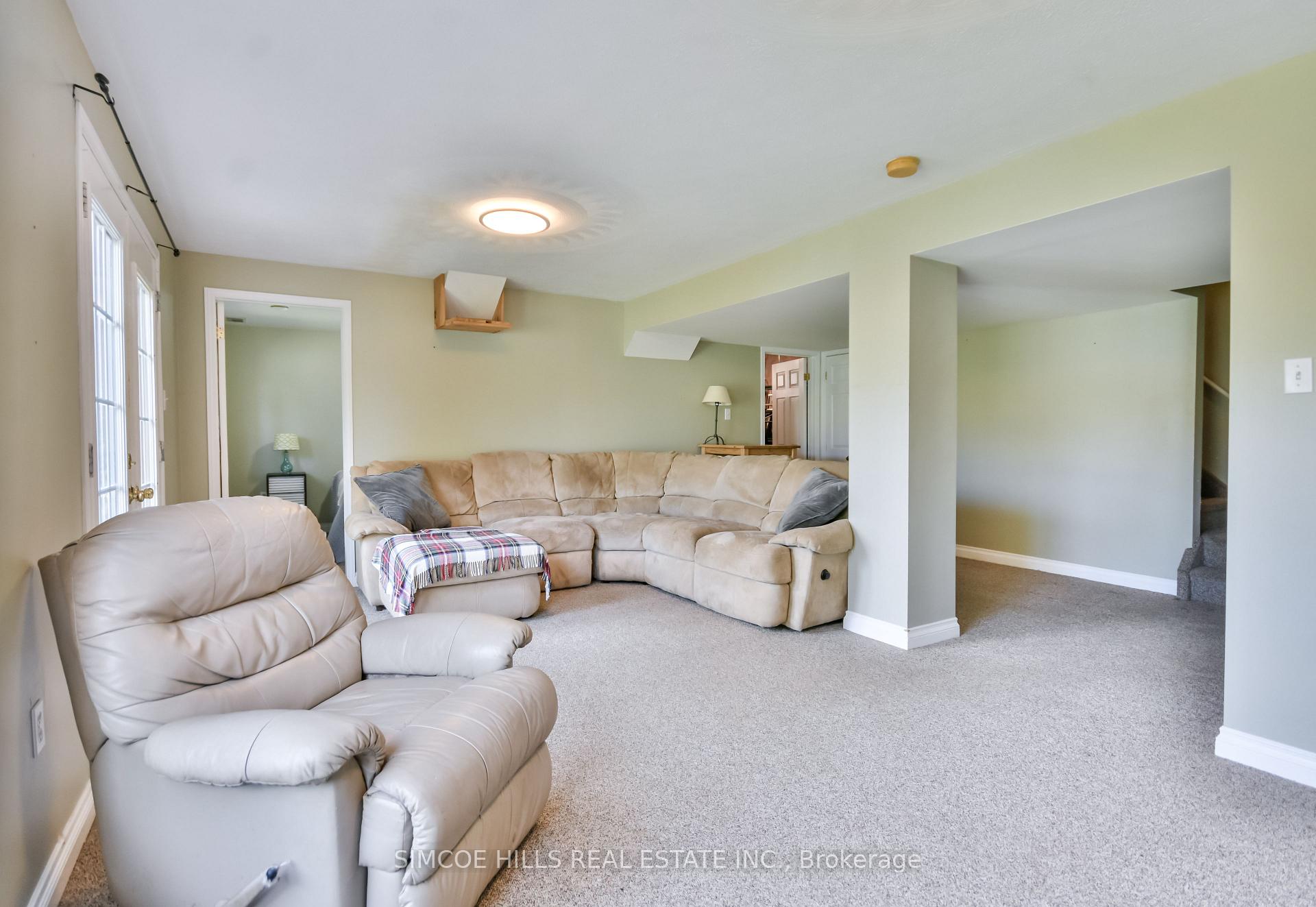 Photo 20 of 73 Vanessa Drive, Orillia — HOMEH