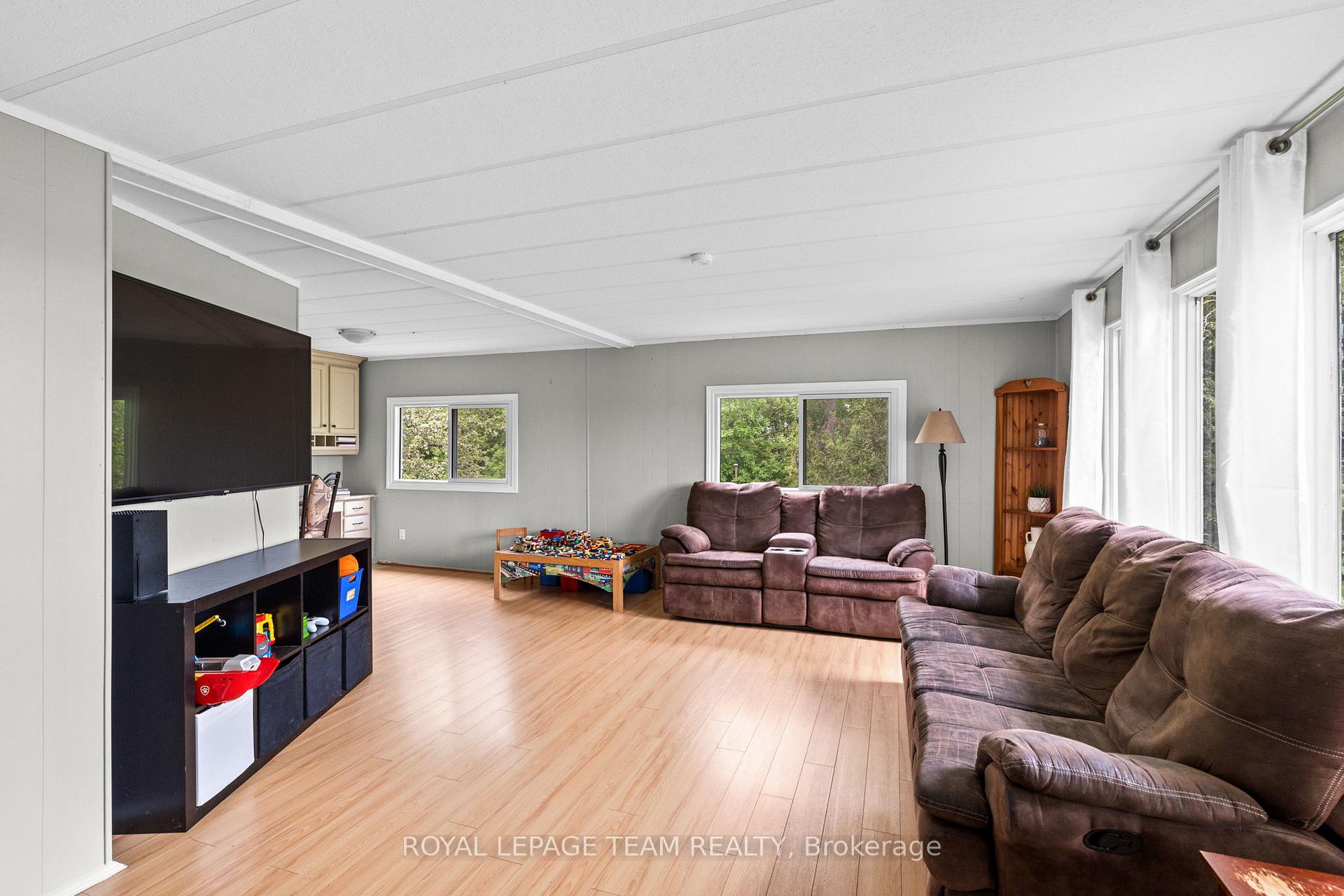 Photo 7 of 2176 Development Road, North Dundas, North Dundas (Mountain) Twp — HOMEH