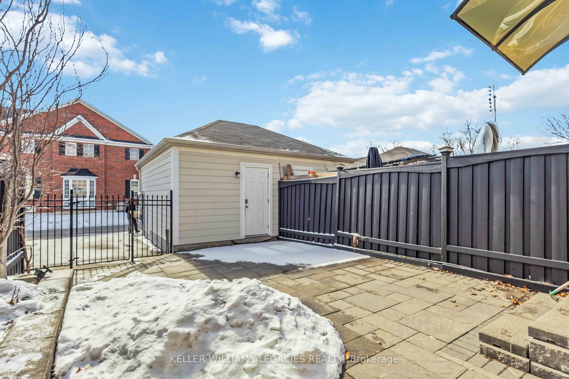 Photo 30 of 30 Gas Lamp Lane, Markham, Cornell — HOMEH