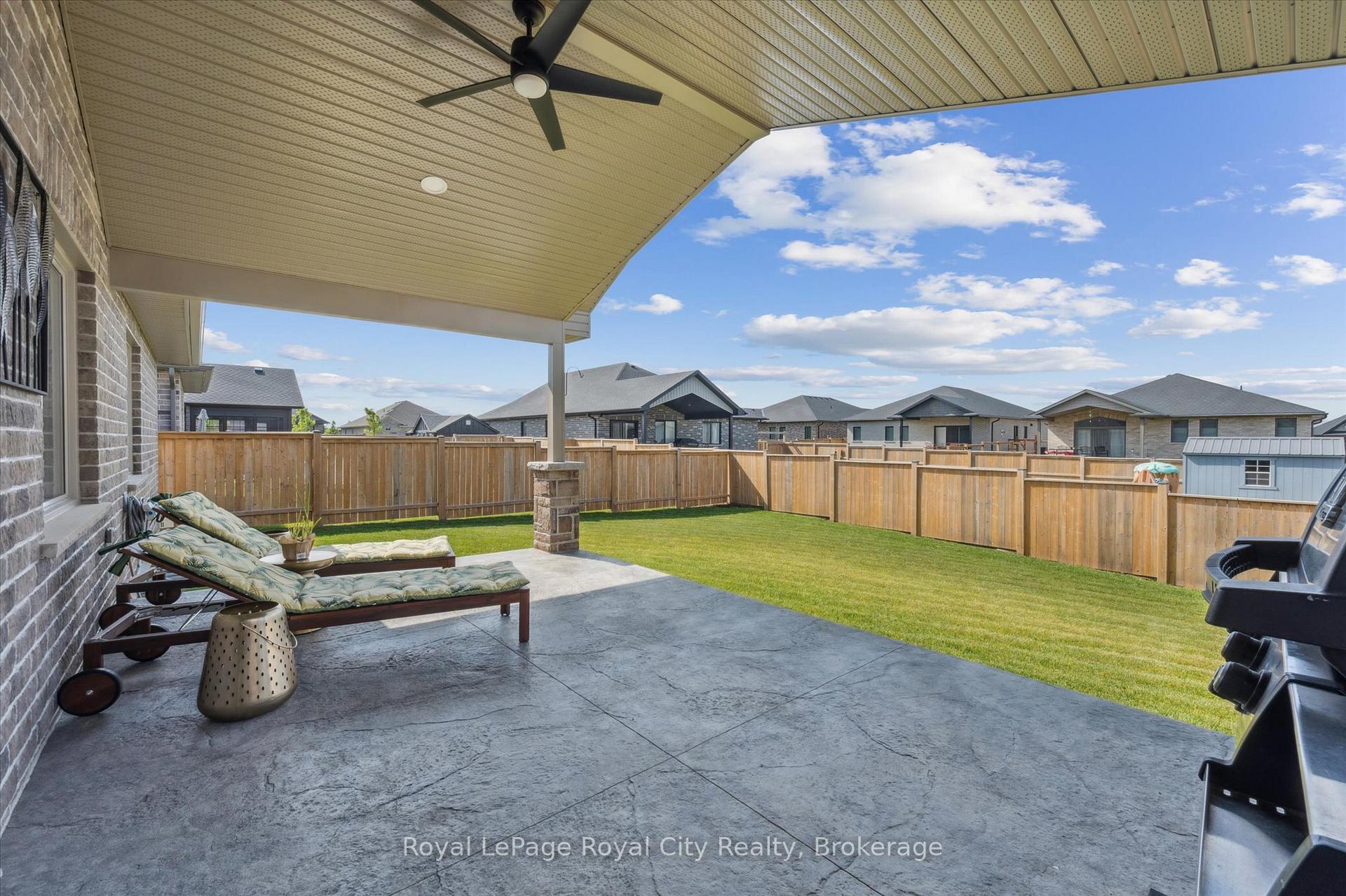 Photo 30 of 20 Winchester Crescent, North Perth, Listowel — HOMEH