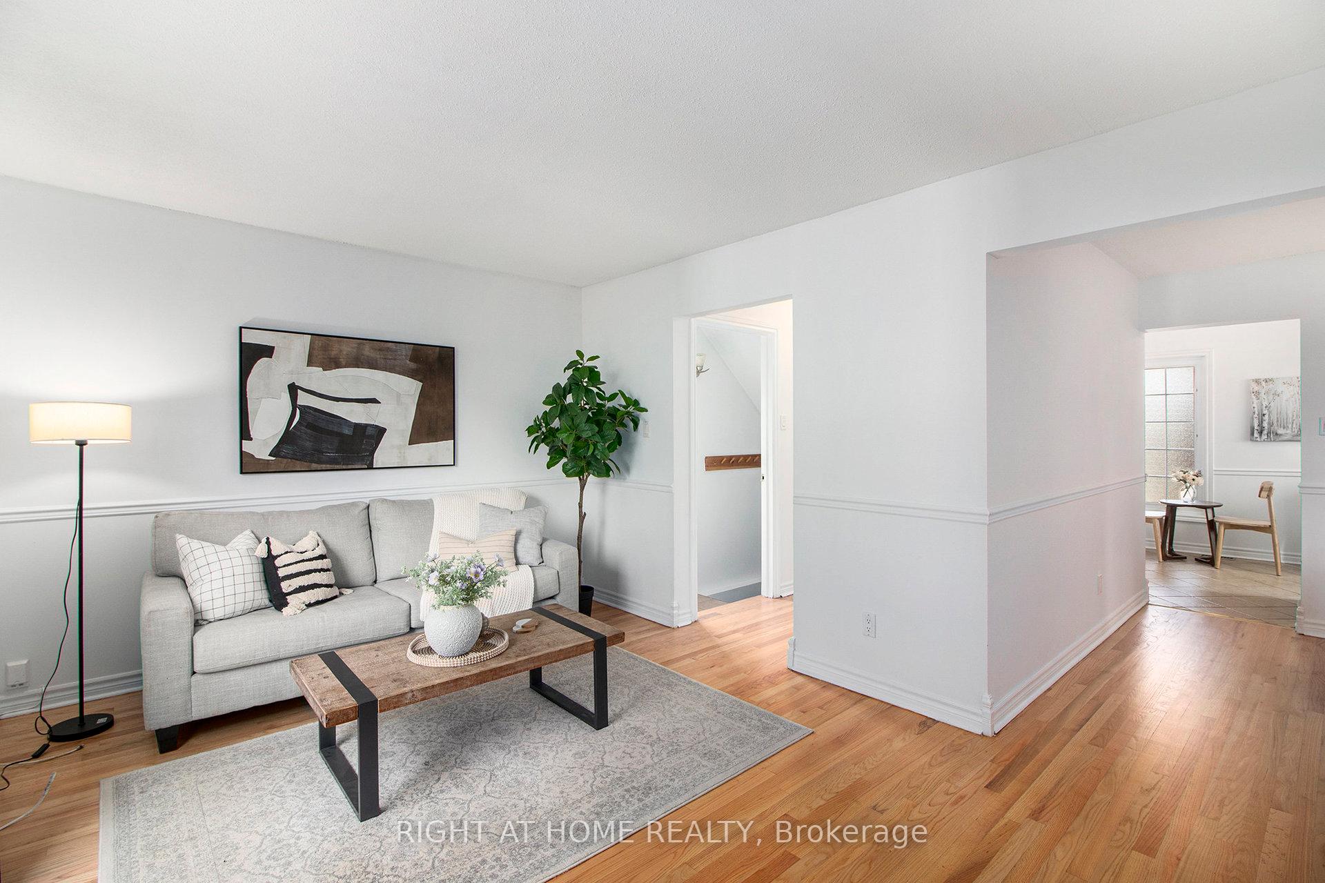 Photo 6 of 6357 St Louis Drive, Ottawa, Hiawatha Park/Convent Glen — HOMEH