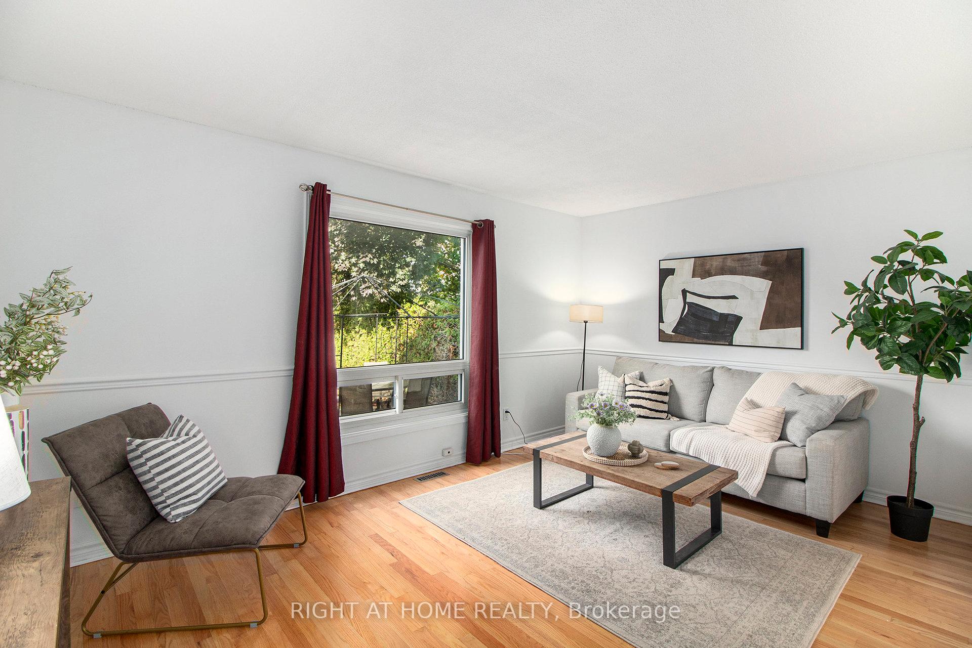 Photo 7 of 6357 St Louis Drive, Ottawa, Hiawatha Park/Convent Glen — HOMEH
