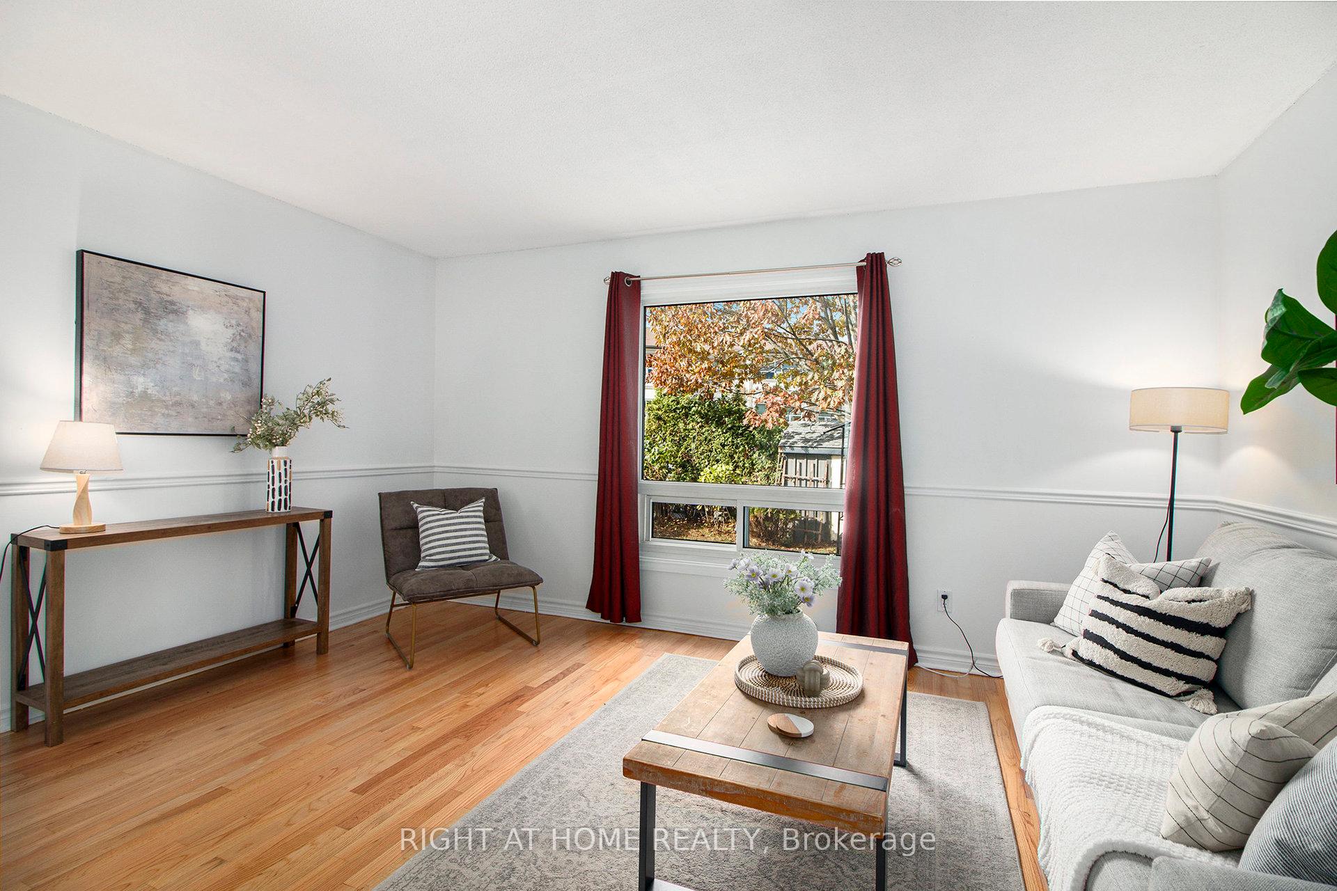 Photo 8 of 6357 St Louis Drive, Ottawa, Hiawatha Park/Convent Glen — HOMEH