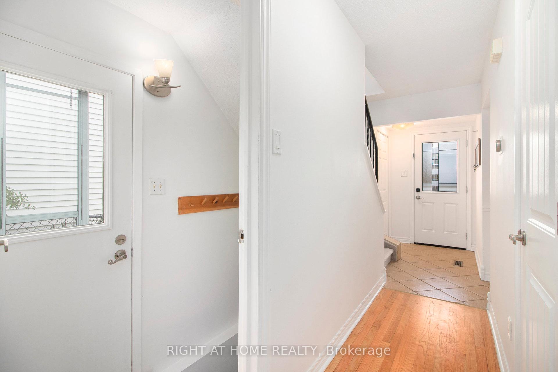 Photo 18 of 6357 St Louis Drive, Ottawa, Hiawatha Park/Convent Glen — HOMEH