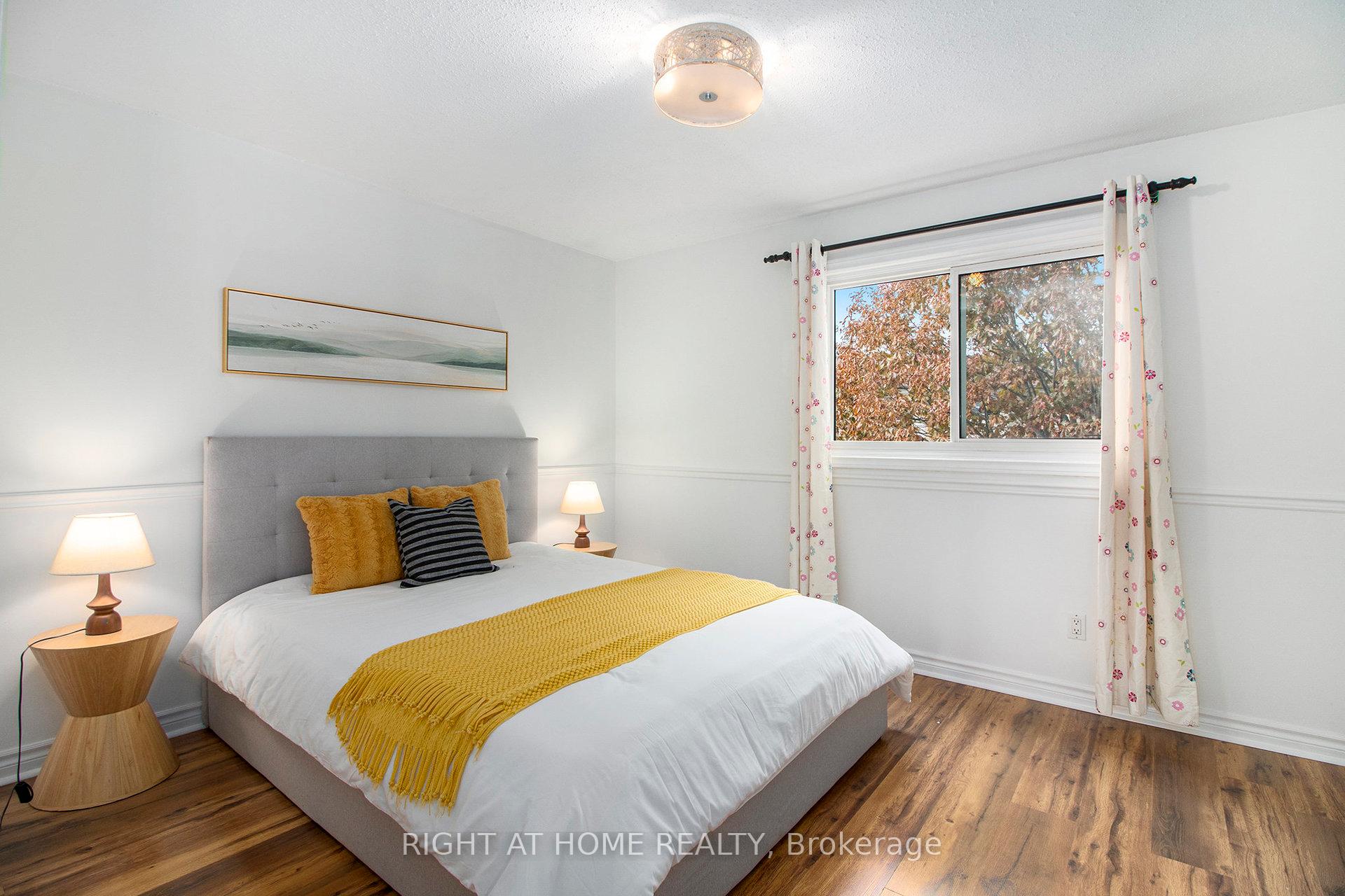 Photo 20 of 6357 St Louis Drive, Ottawa, Hiawatha Park/Convent Glen — HOMEH