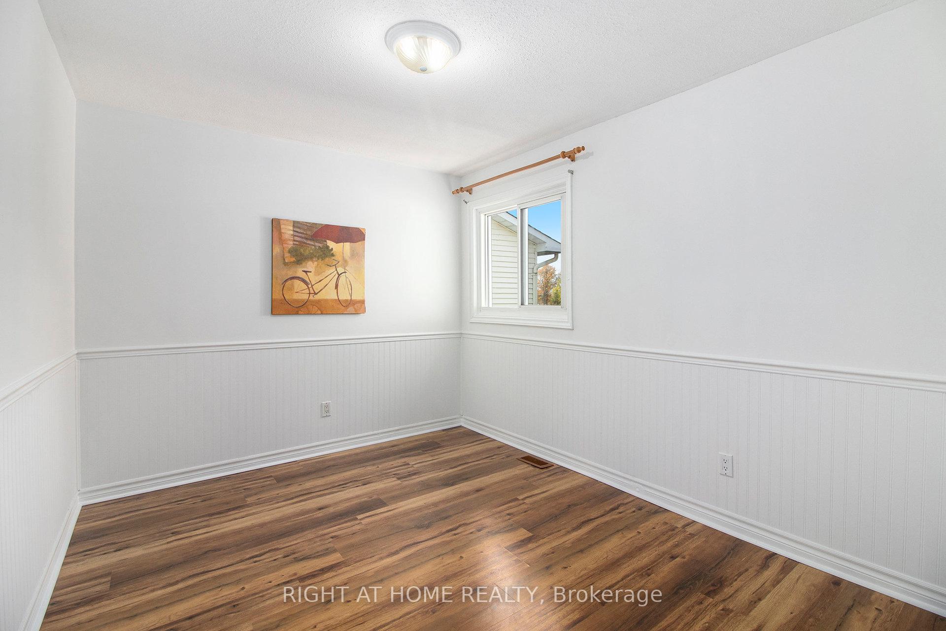 Photo 24 of 6357 St Louis Drive, Ottawa, Hiawatha Park/Convent Glen — HOMEH