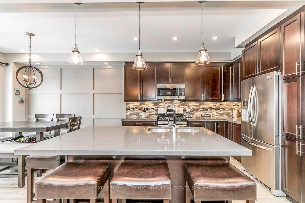 Photo 6 of 90 Donnan Drive, New Tecumseth, Tottenham — HOMEH
