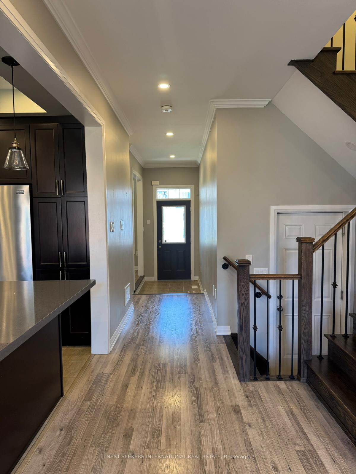 Photo 9 of 90 Donnan Drive, New Tecumseth, Tottenham — HOMEH