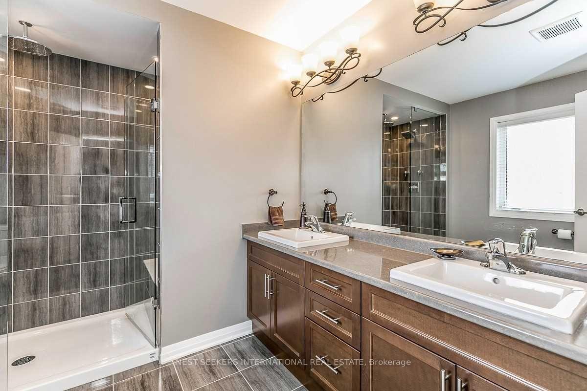 Photo 11 of 90 Donnan Drive, New Tecumseth, Tottenham — HOMEH