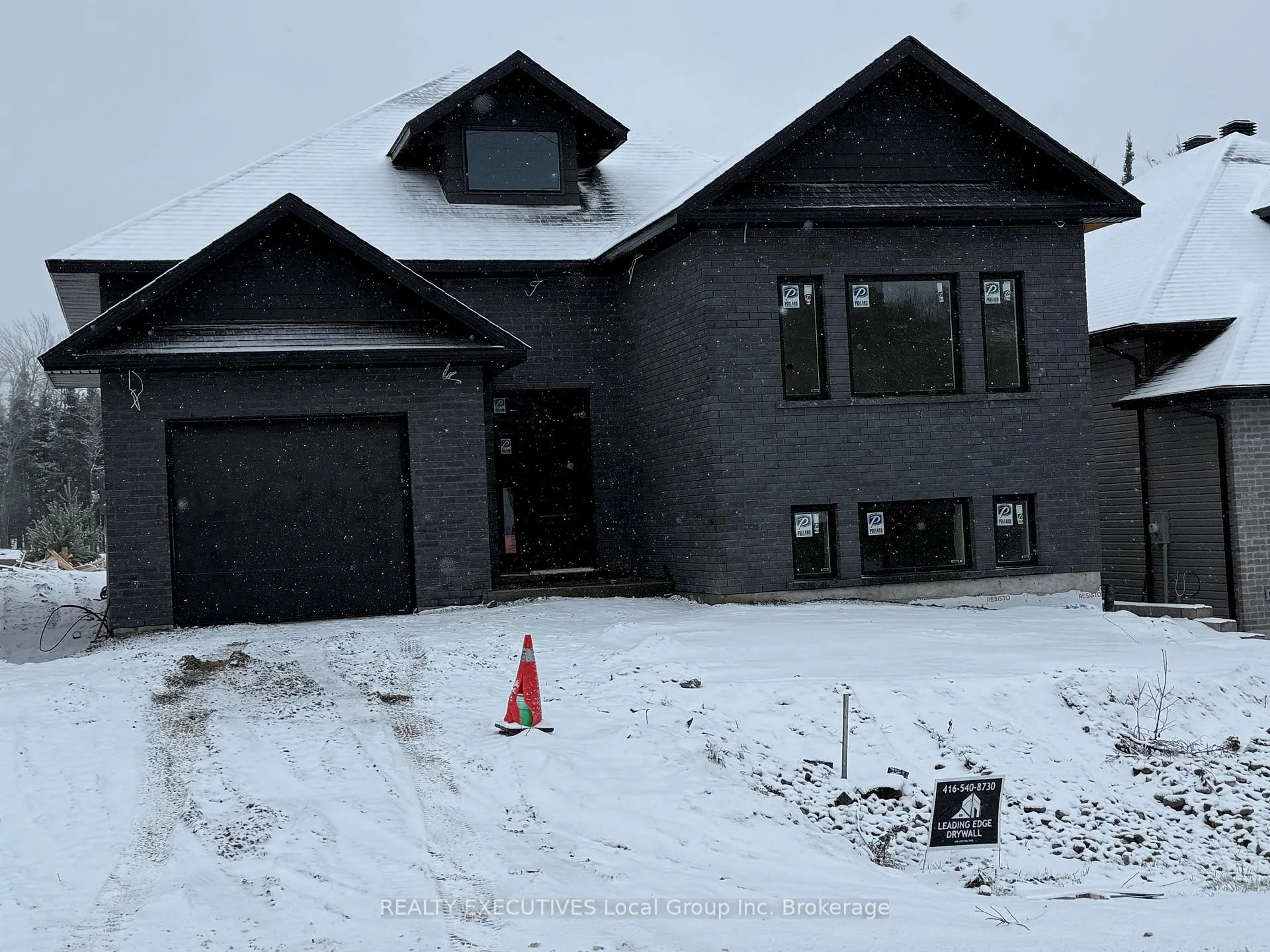 Photo 1 of 101 Tower Drive, North Bay, Airport — HOMEH