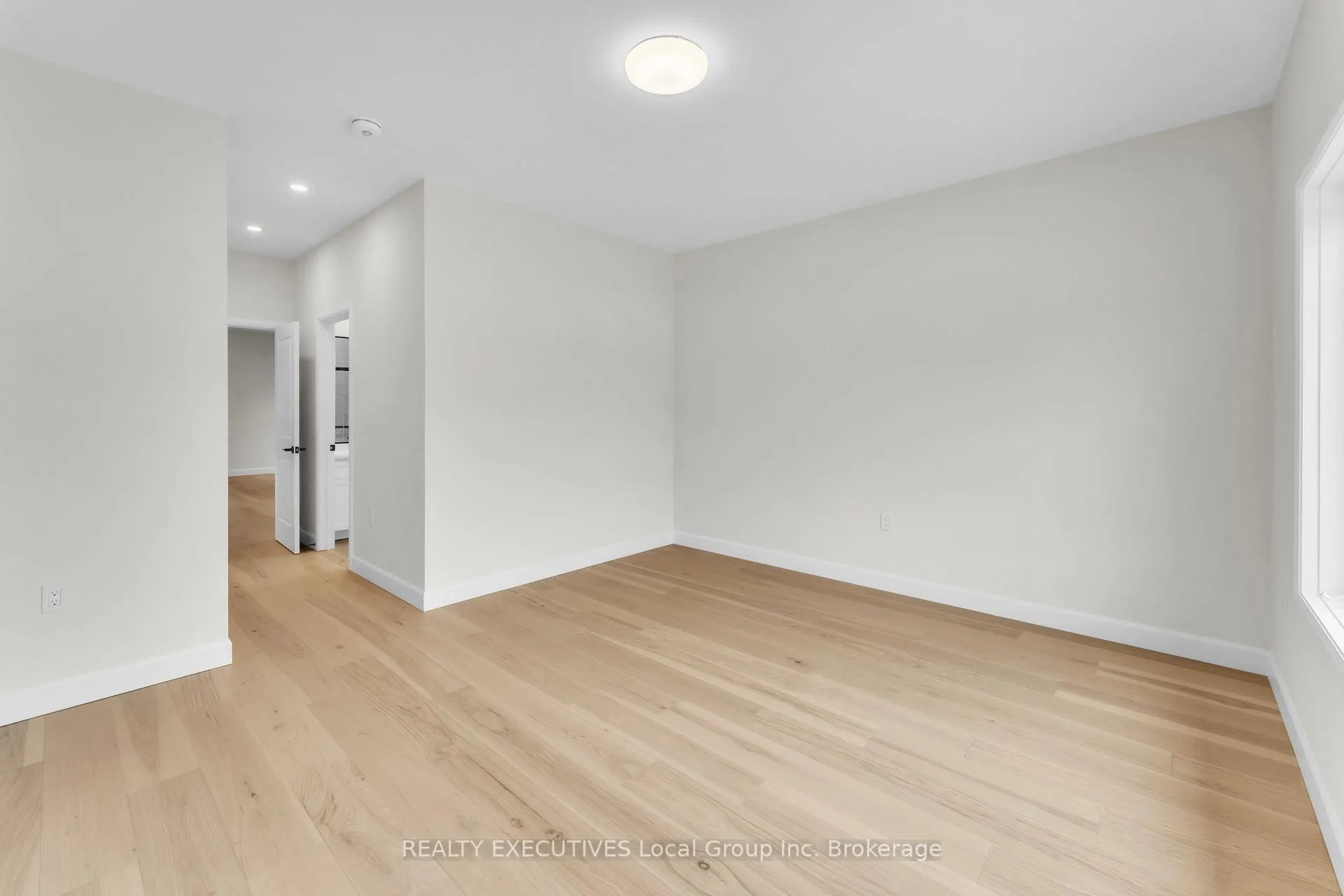 Photo 13 of 101 Tower Drive, North Bay, Airport — HOMEH