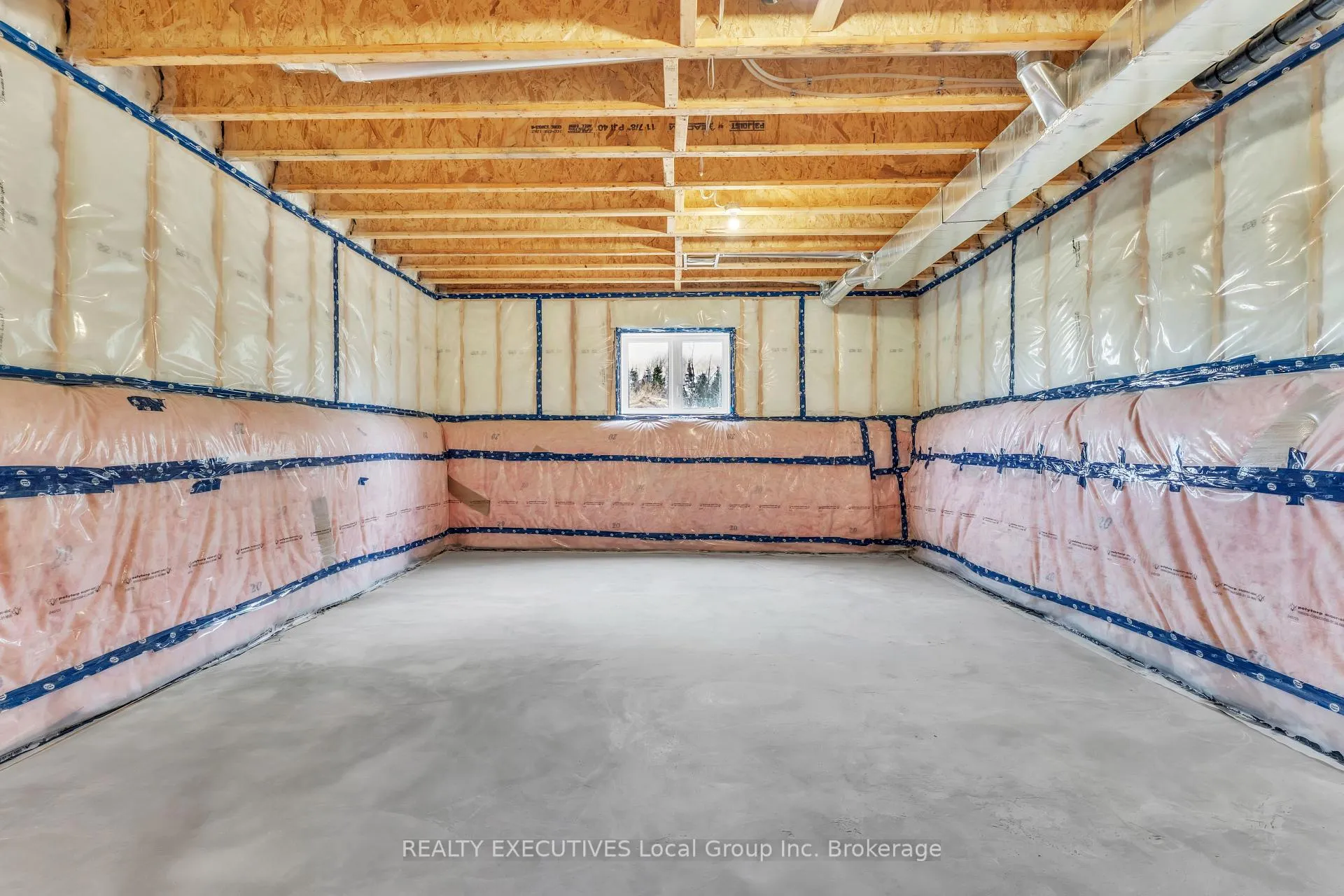 Photo 39 of 101 Tower Drive, North Bay, Airport — HOMEH