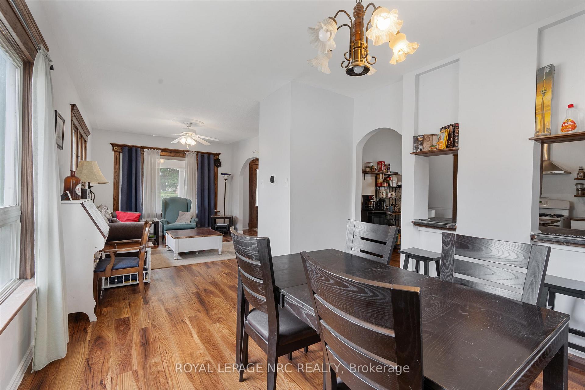 Photo 11 of 5129 Mcrae Street, Niagara Falls, Cherrywood — HOMEH