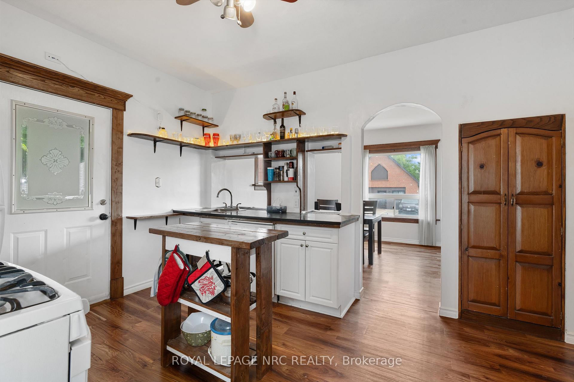 Photo 14 of 5129 Mcrae Street, Niagara Falls, Cherrywood — HOMEH