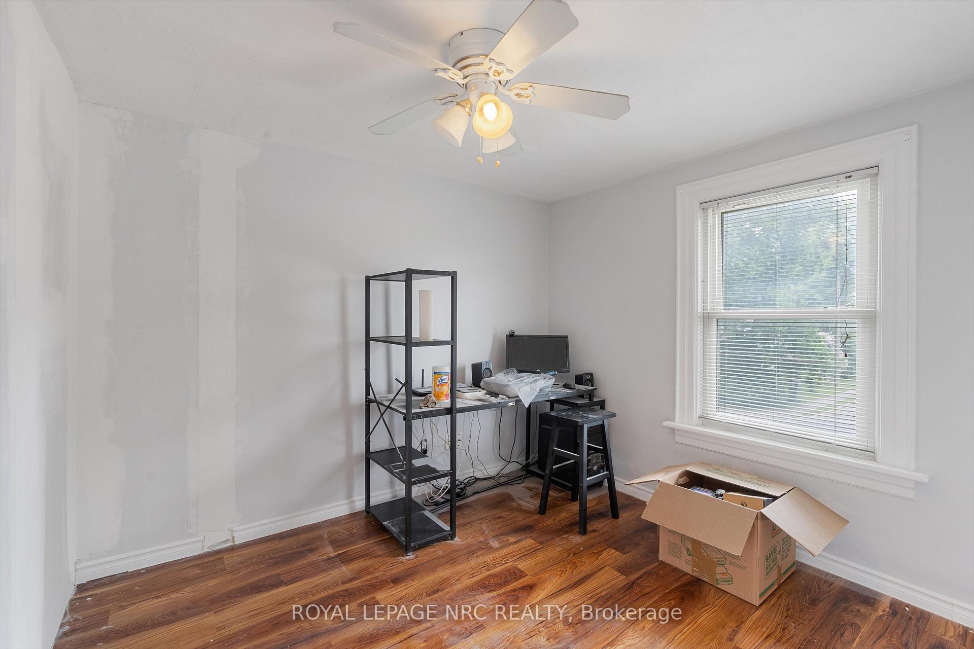 Photo 18 of 5129 Mcrae Street, Niagara Falls, Cherrywood — HOMEH