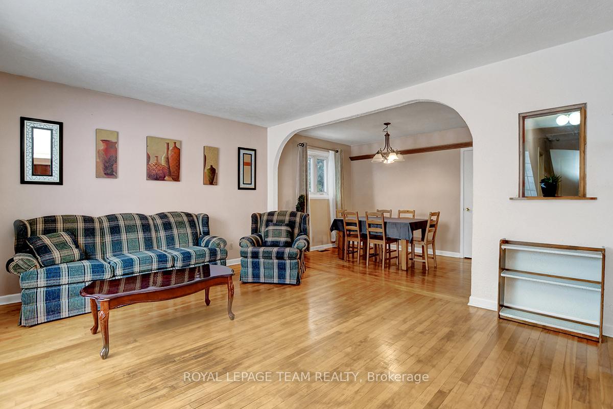 Photo 2 of 397 Presland Road, Ottawa, Overbrook/Castle Heights — HOMEH