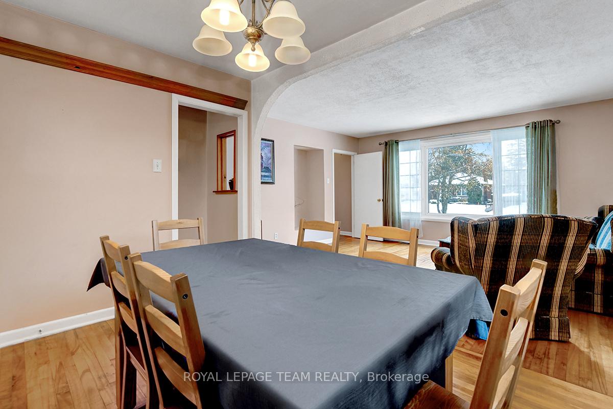 Photo 7 of 397 Presland Road, Ottawa, Overbrook/Castle Heights — HOMEH