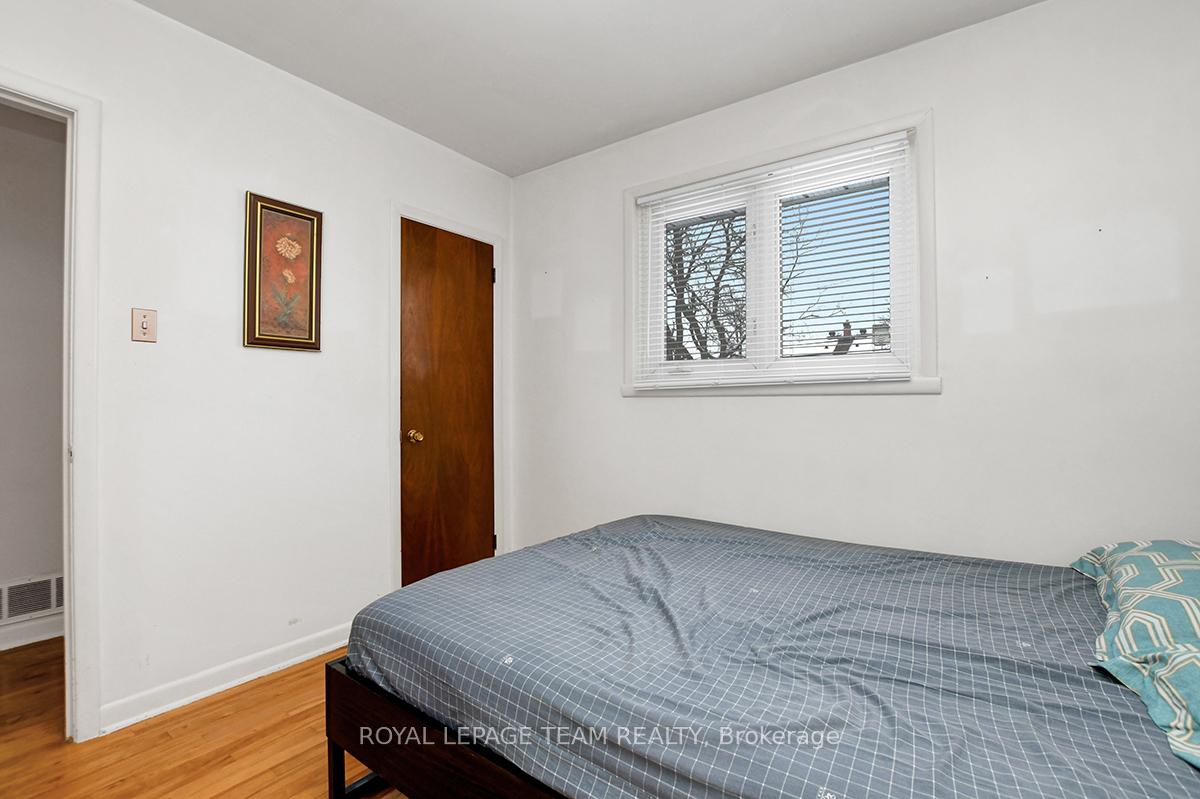 Photo 19 of 397 Presland Road, Ottawa, Overbrook/Castle Heights — HOMEH