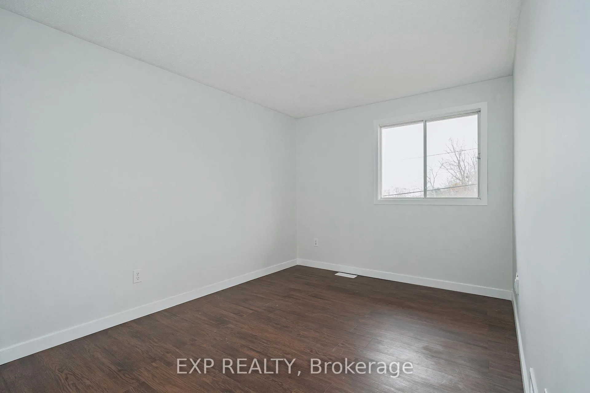 Photo 18 of 1364 St. Jean Street, Ottawa, Chateauneuf — HOMEH