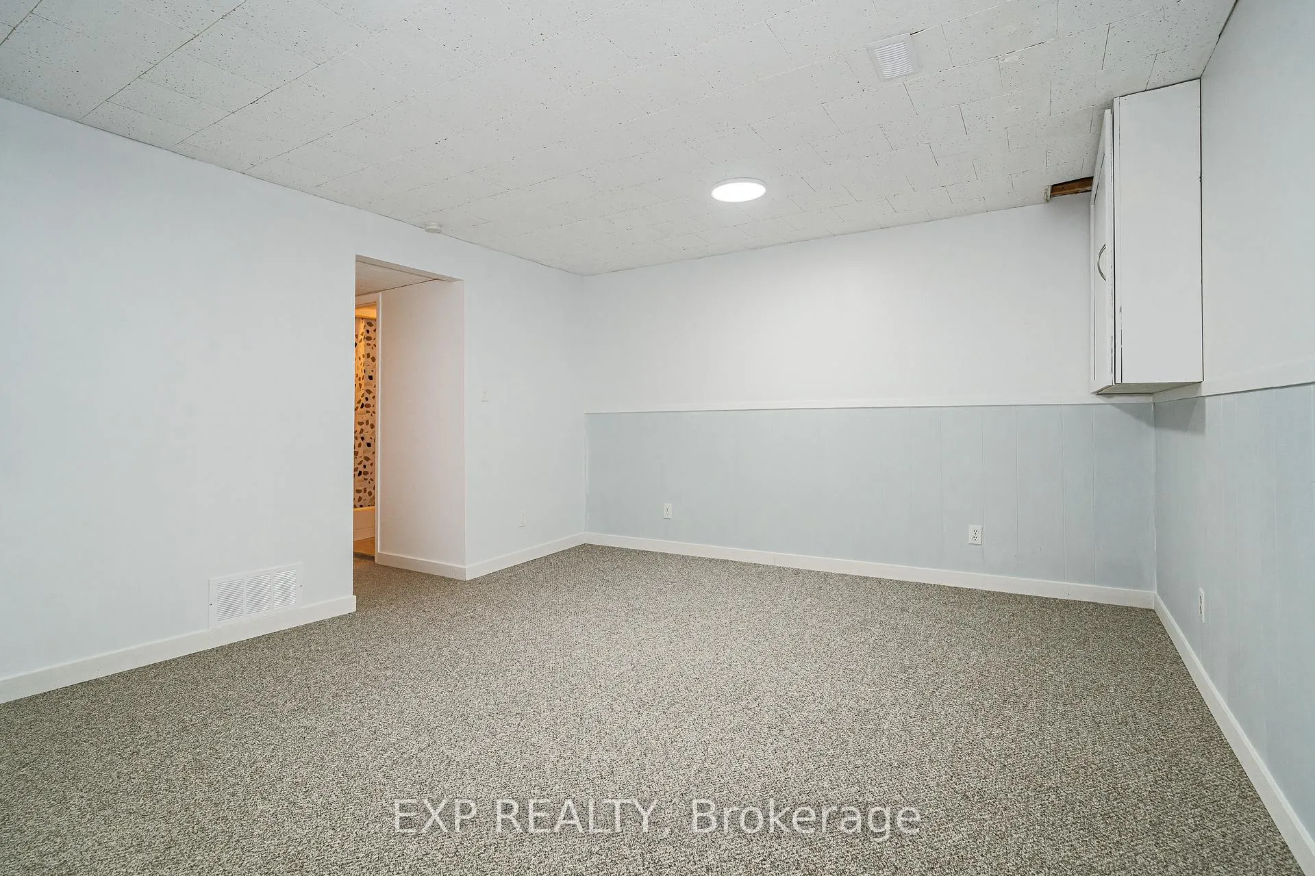 Photo 26 of 1364 St. Jean Street, Ottawa, Chateauneuf — HOMEH