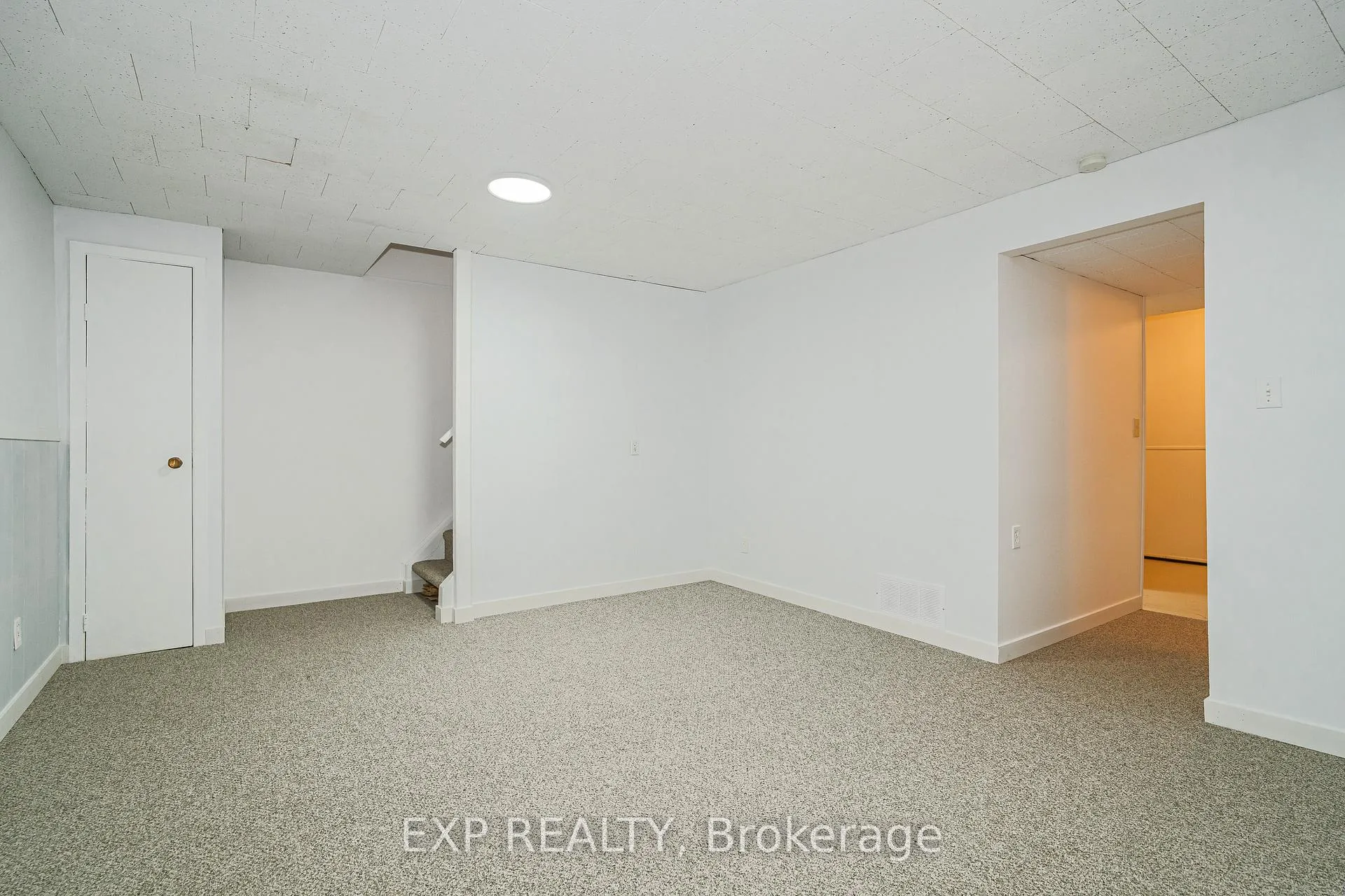 Photo 27 of 1364 St. Jean Street, Ottawa, Chateauneuf — HOMEH