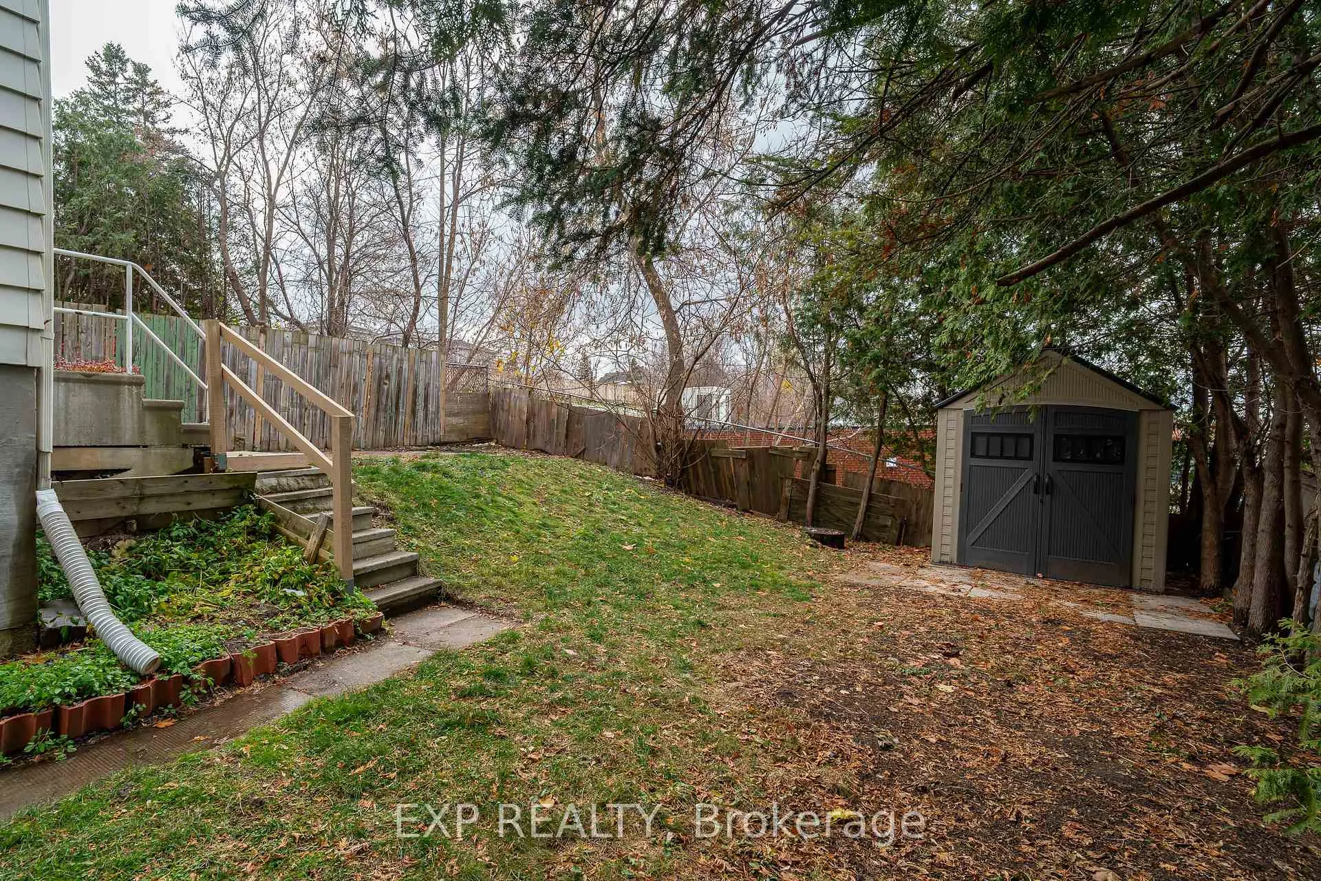 Photo 32 of 1364 St. Jean Street, Ottawa, Chateauneuf — HOMEH