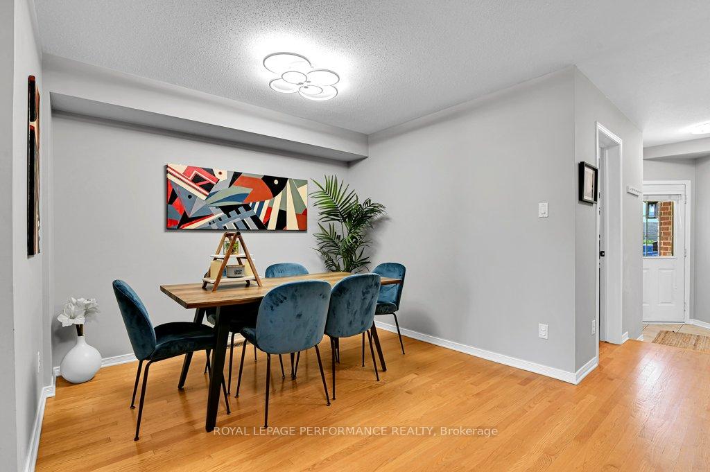 Photo 10 of 32 Cargrove Private, Ottawa, Carson Meadows — HOMEH
