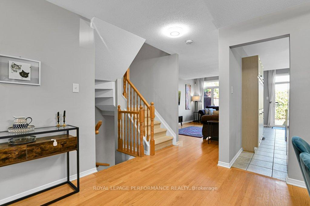 Photo 12 of 32 Cargrove Private, Ottawa, Carson Meadows — HOMEH