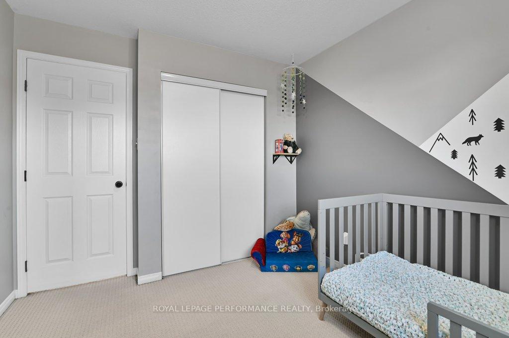 Photo 36 of 32 Cargrove Private, Ottawa, Carson Meadows — HOMEH