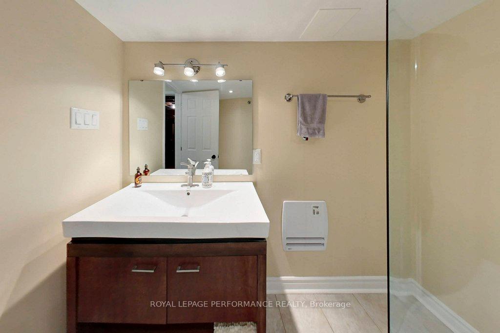 Photo 39 of 32 Cargrove Private, Ottawa, Carson Meadows — HOMEH