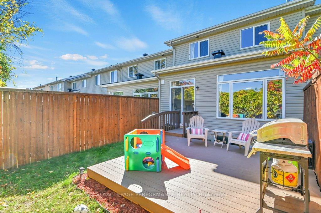 Photo 45 of 32 Cargrove Private, Ottawa, Carson Meadows — HOMEH