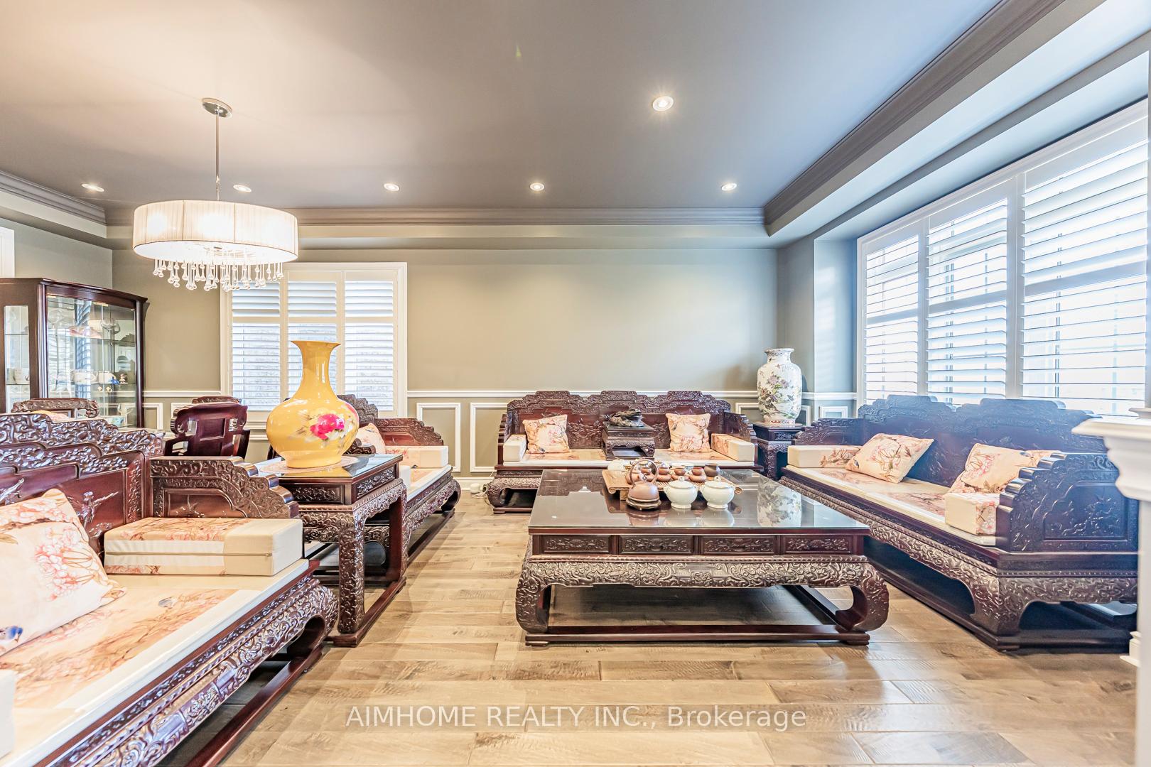 Photo 7 of 986 Wilbur Pipher Circle, Newmarket, Stonehaven-Wyndham — HOMEH
