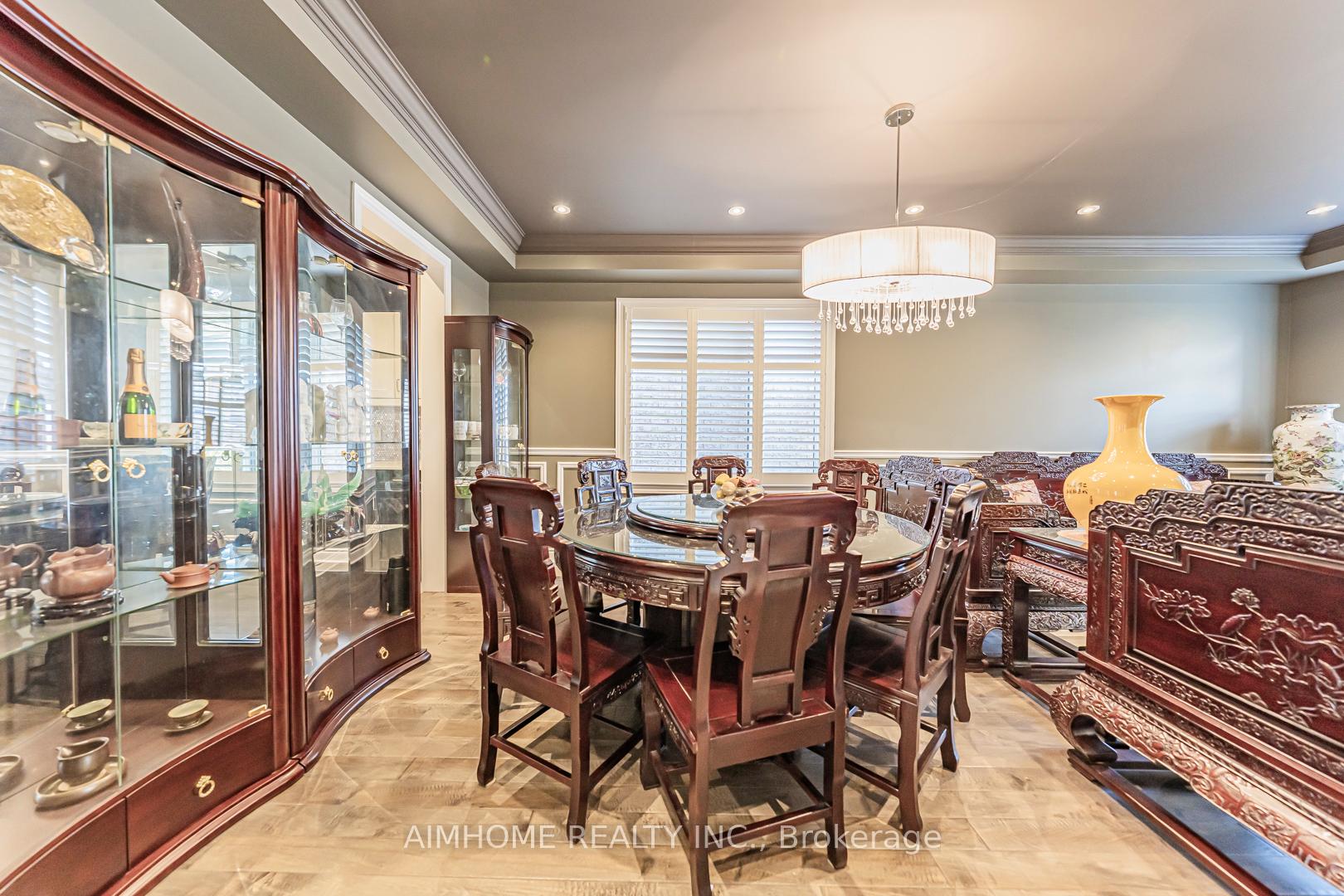 Photo 10 of 986 Wilbur Pipher Circle, Newmarket, Stonehaven-Wyndham — HOMEH