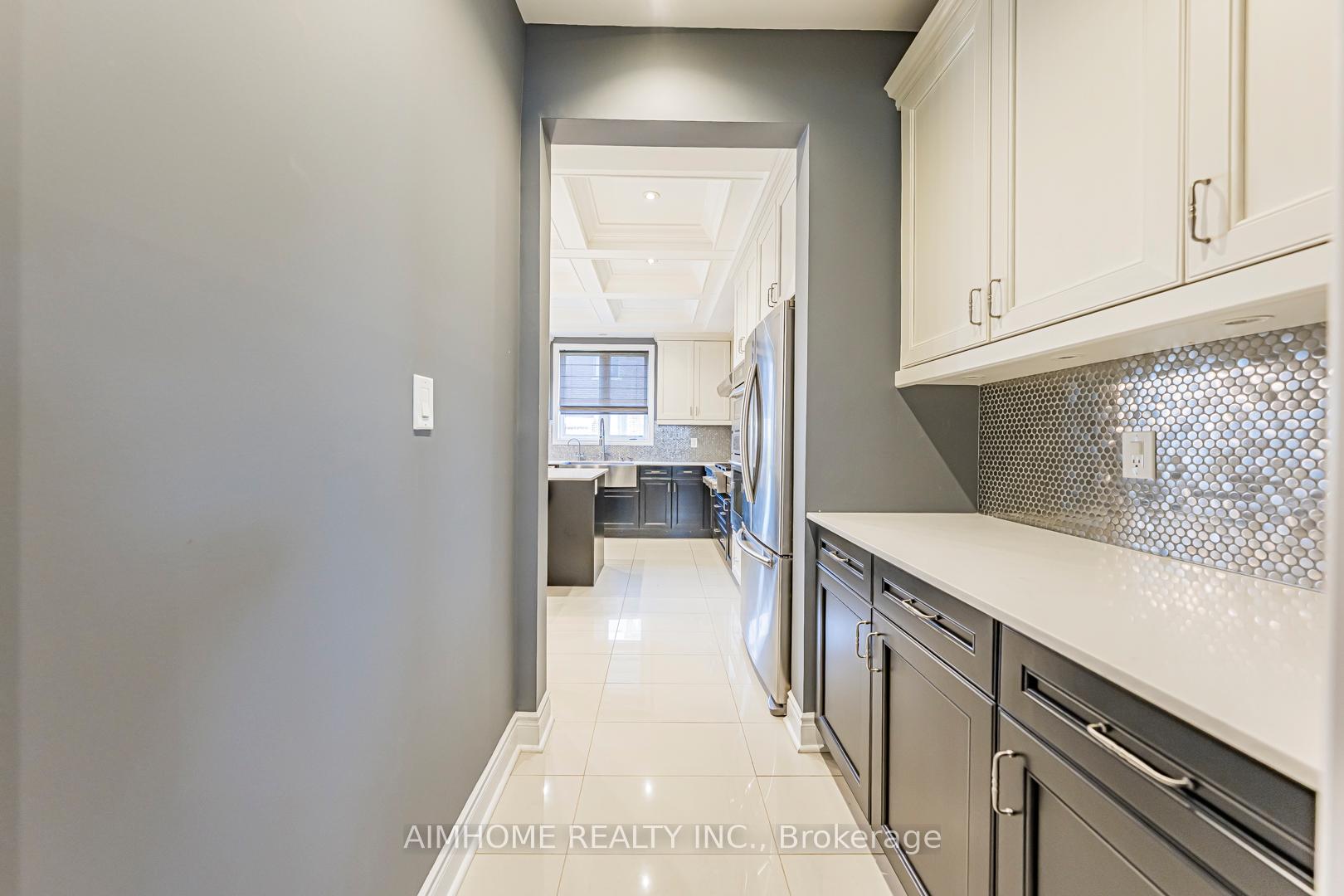 Photo 12 of 986 Wilbur Pipher Circle, Newmarket, Stonehaven-Wyndham — HOMEH