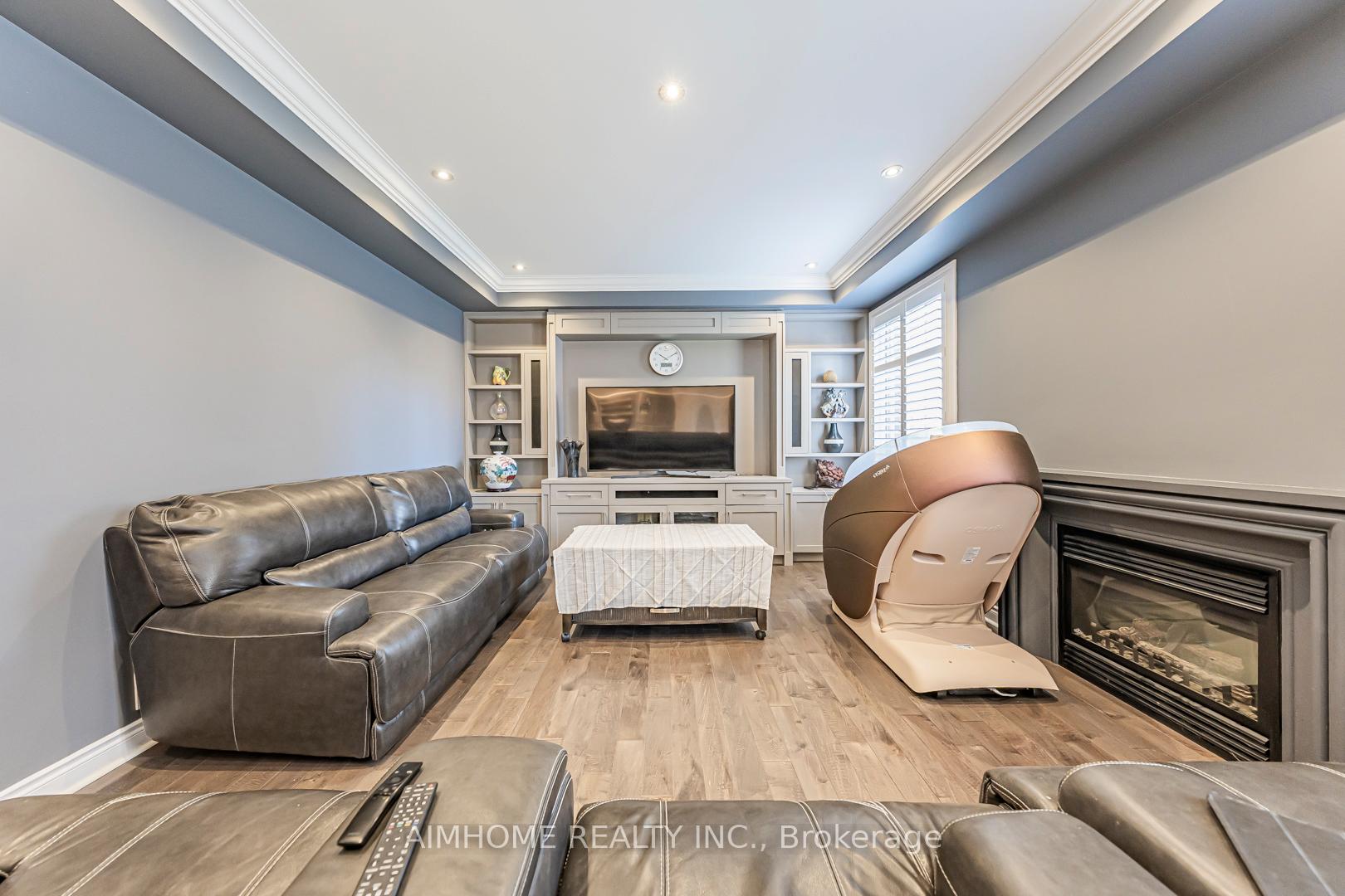 Photo 19 of 986 Wilbur Pipher Circle, Newmarket, Stonehaven-Wyndham — HOMEH