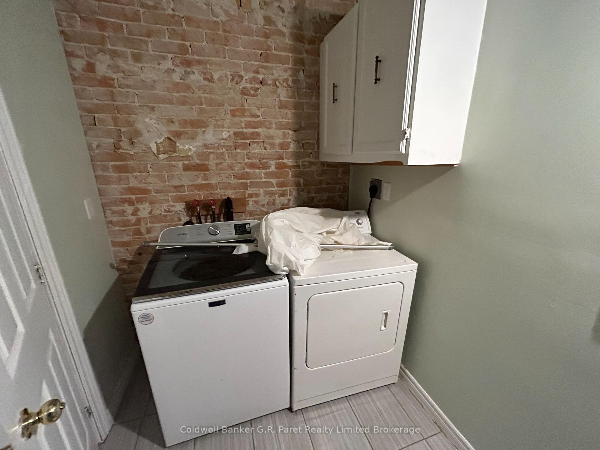Photo 3 of 68 Robinson Street, Norfolk, Simcoe — HOMEH