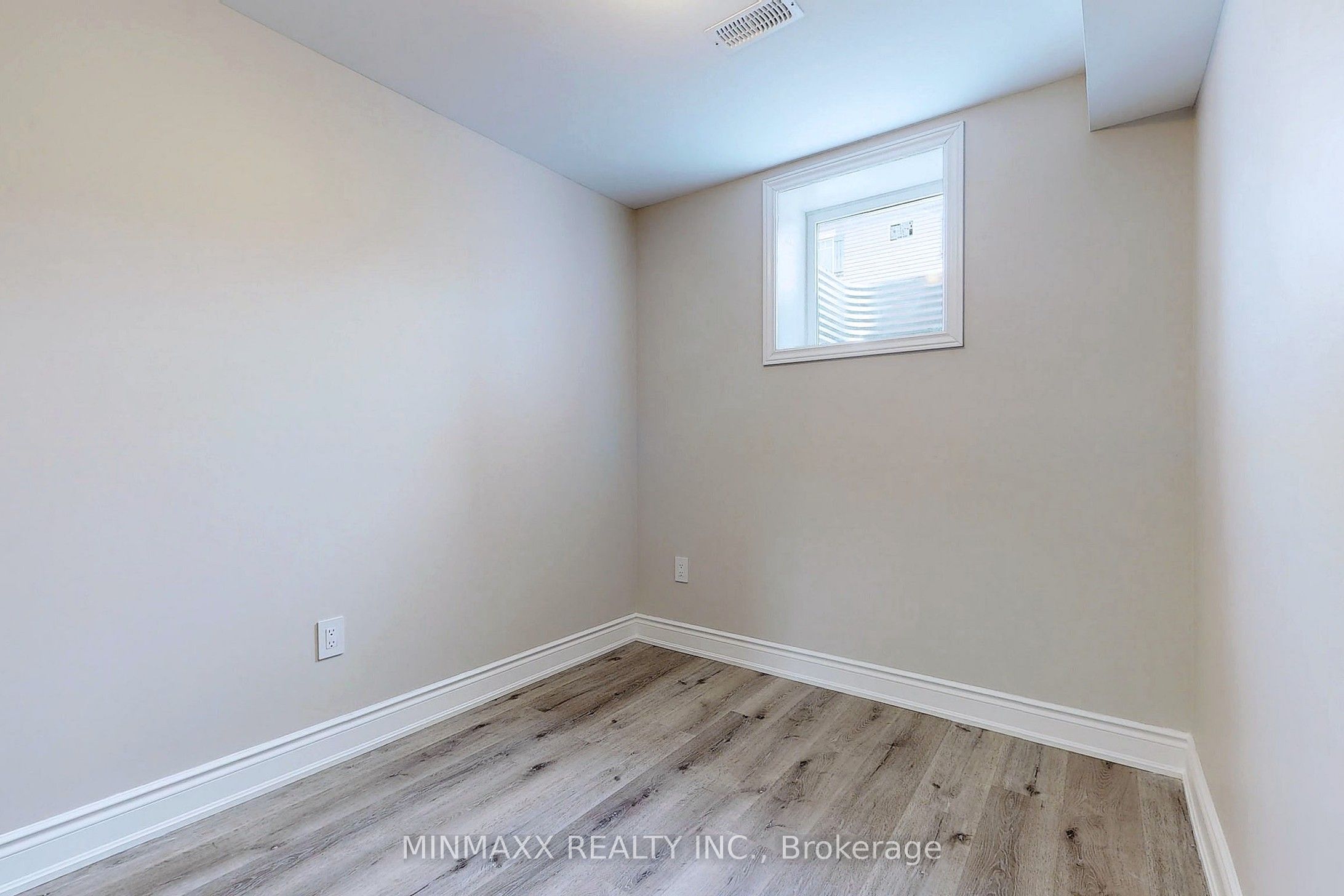 Photo 16 of 552 Langholm Street, Milton, Coates — HOMEH