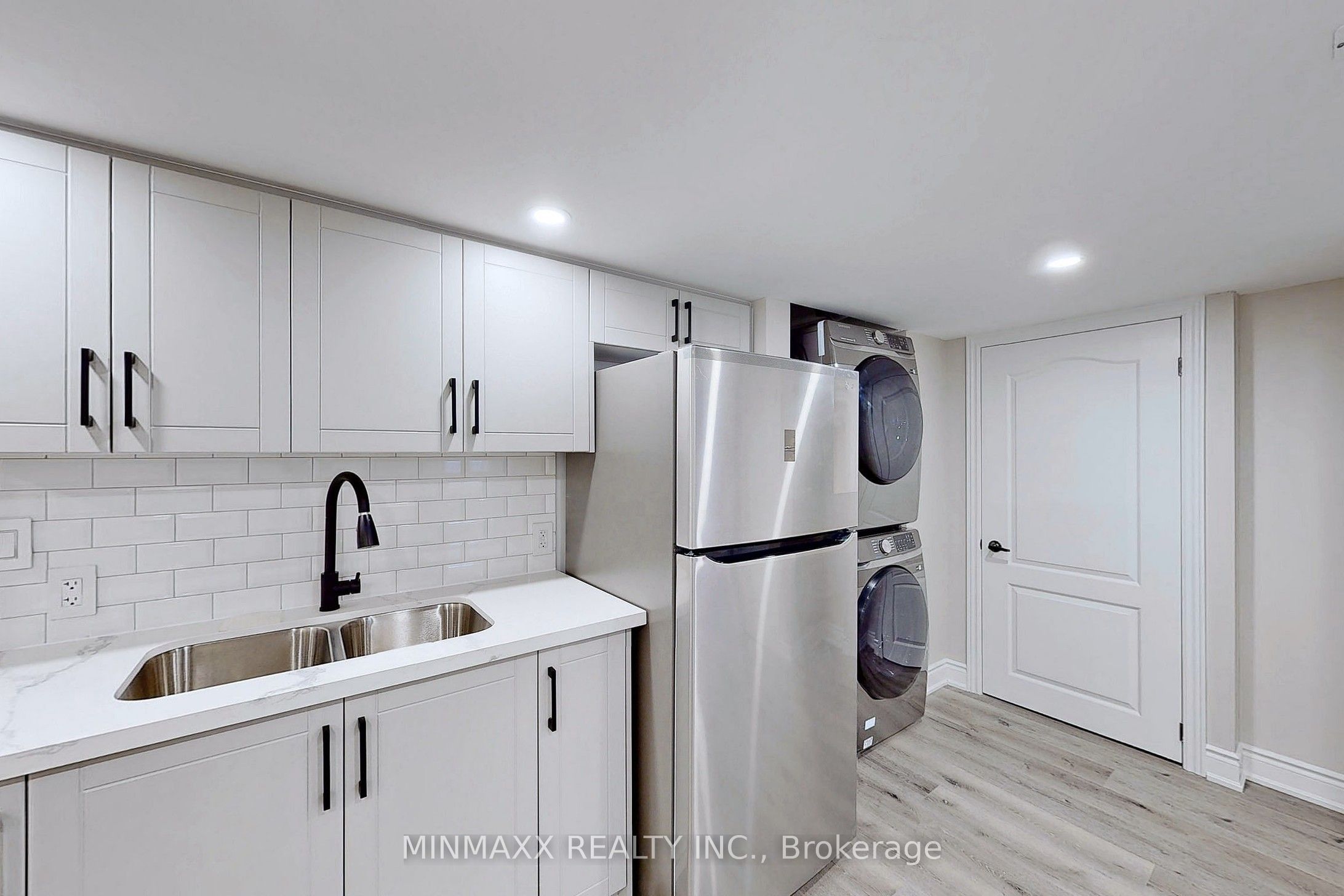 Photo 6 of 552 Langholm Street, Milton, Coates — HOMEH