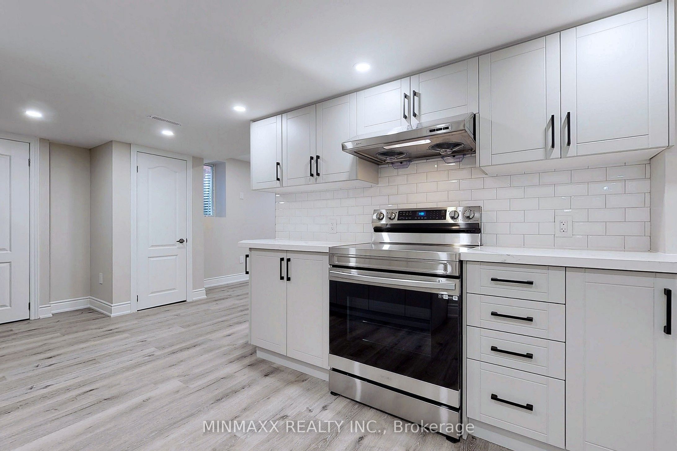 Photo 8 of 552 Langholm Street, Milton, Coates — HOMEH