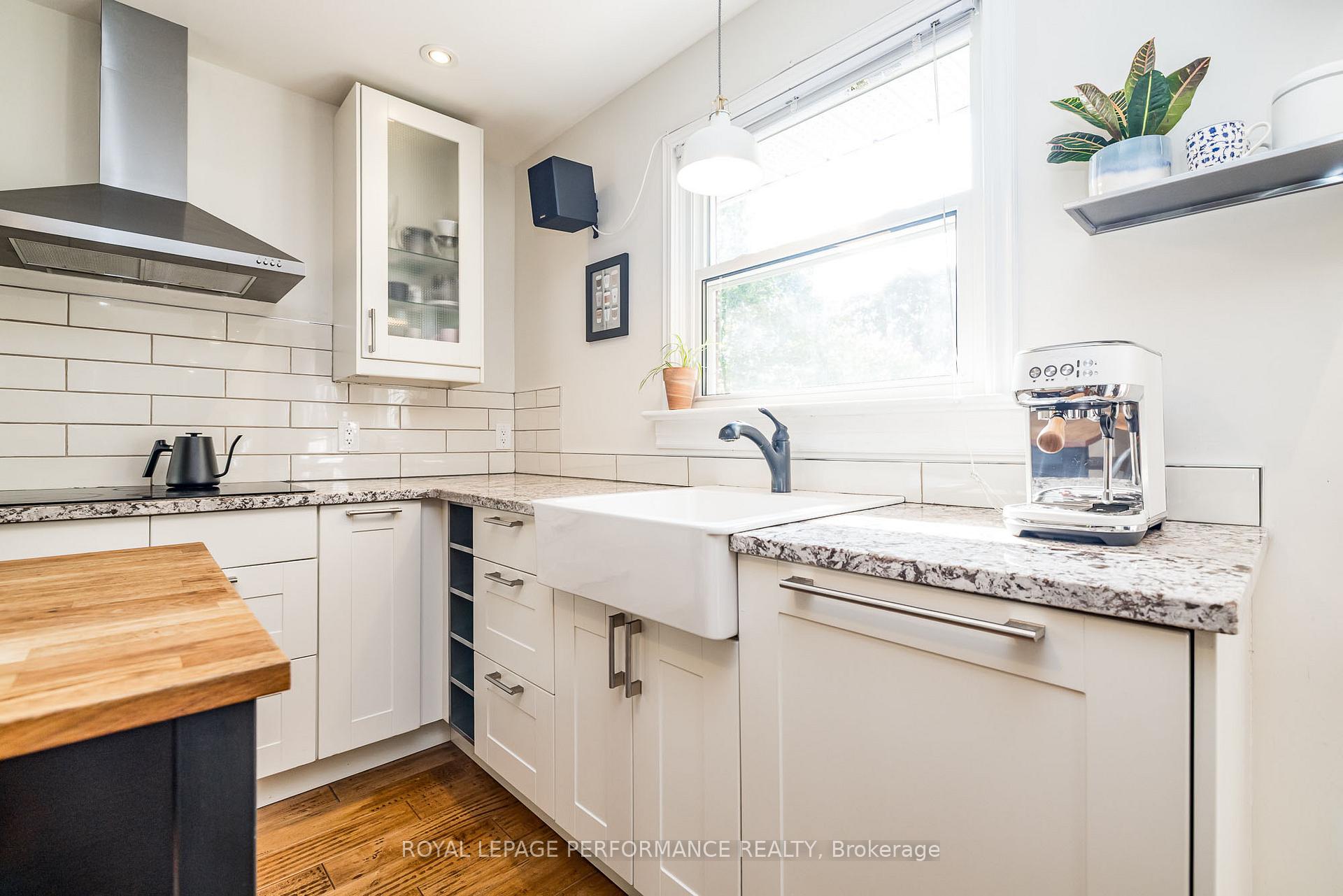 Photo 9 of 343 Fullerton Avenue, Ottawa, Overbrook/Castle Heights — HOMEH