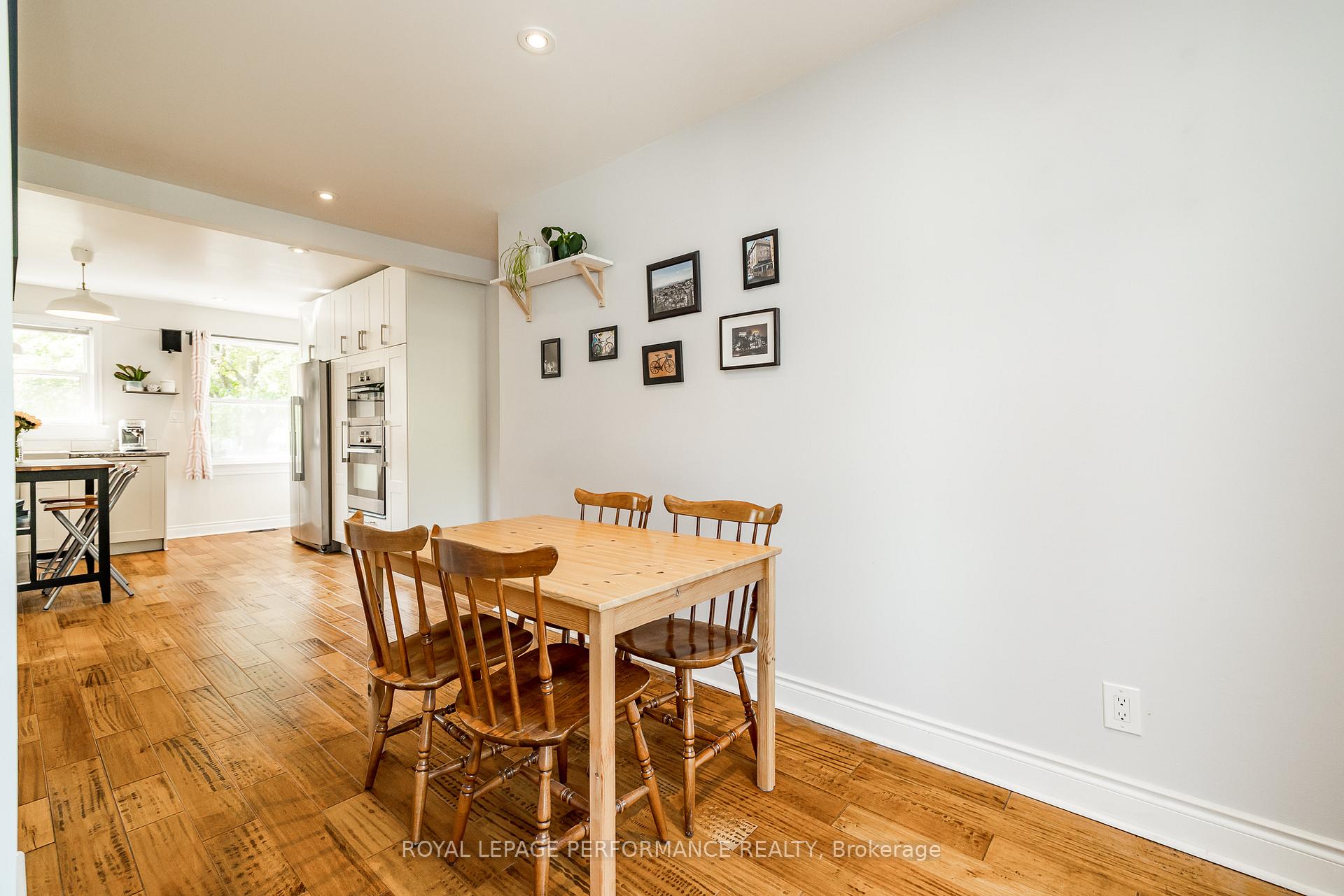 Photo 18 of 343 Fullerton Avenue, Ottawa, Overbrook/Castle Heights — HOMEH