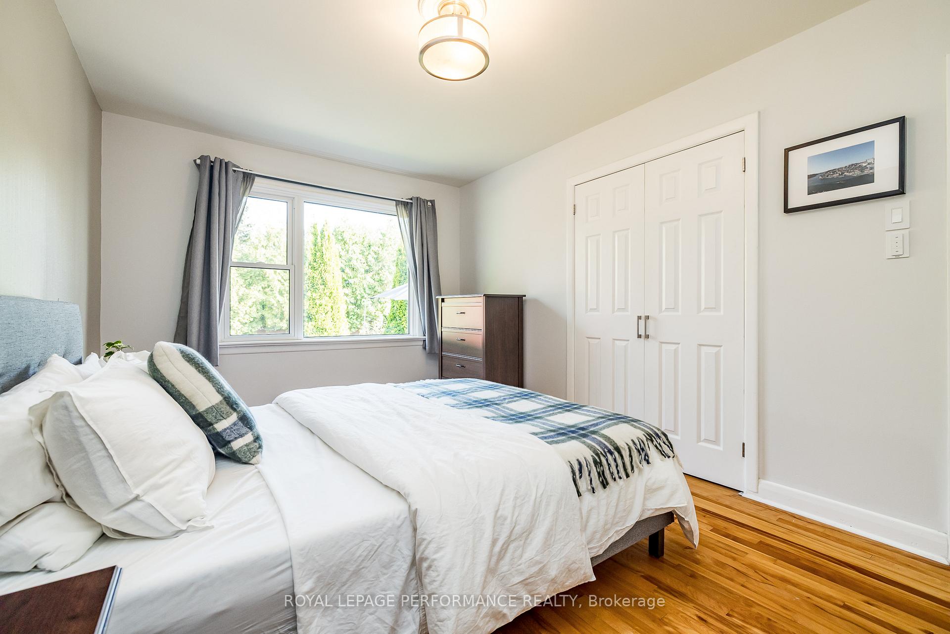 Photo 21 of 343 Fullerton Avenue, Ottawa, Overbrook/Castle Heights — HOMEH