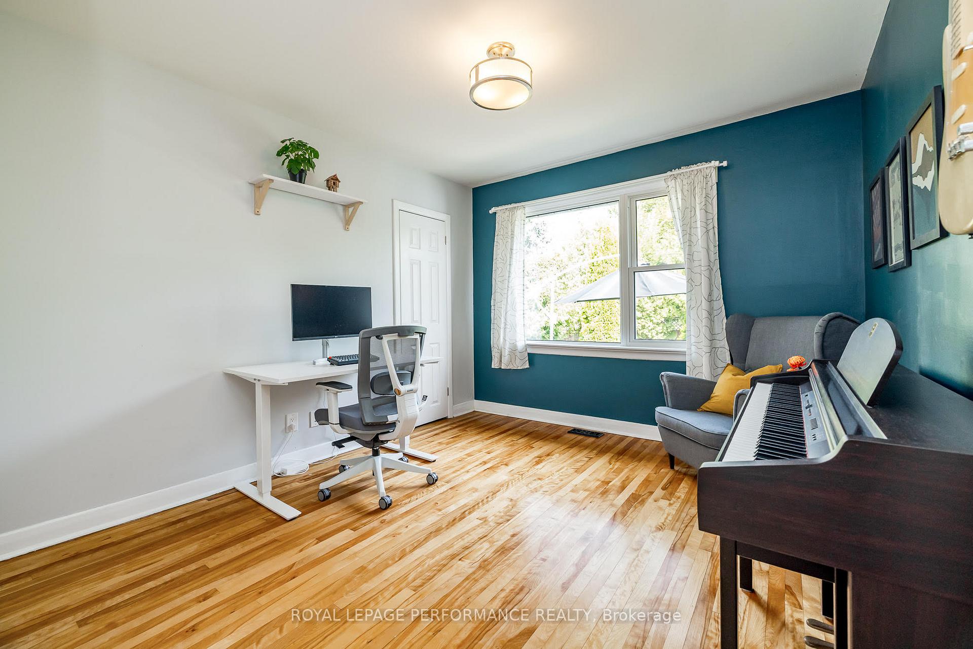 Photo 23 of 343 Fullerton Avenue, Ottawa, Overbrook/Castle Heights — HOMEH