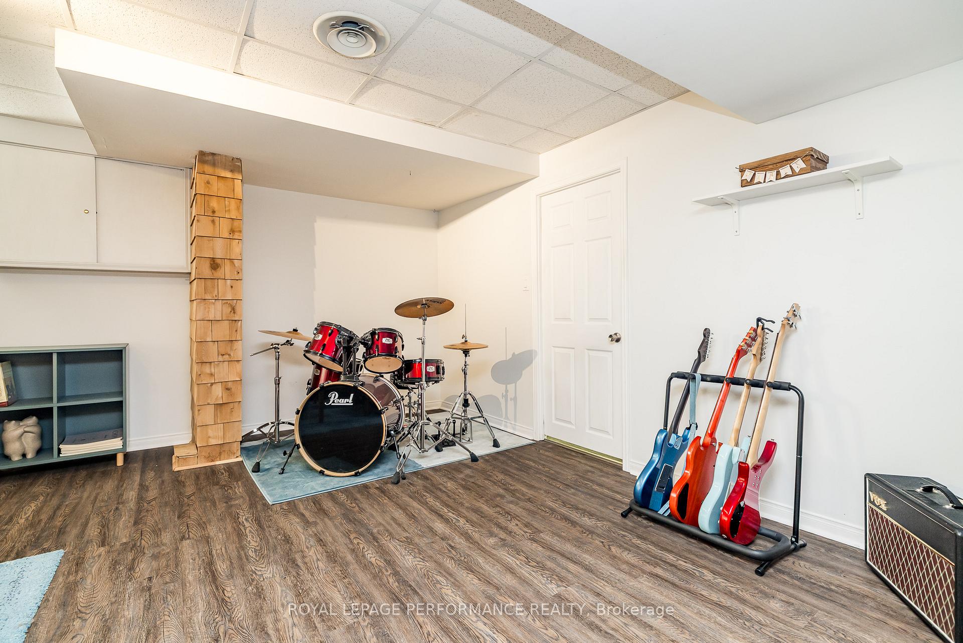 Photo 31 of 343 Fullerton Avenue, Ottawa, Overbrook/Castle Heights — HOMEH