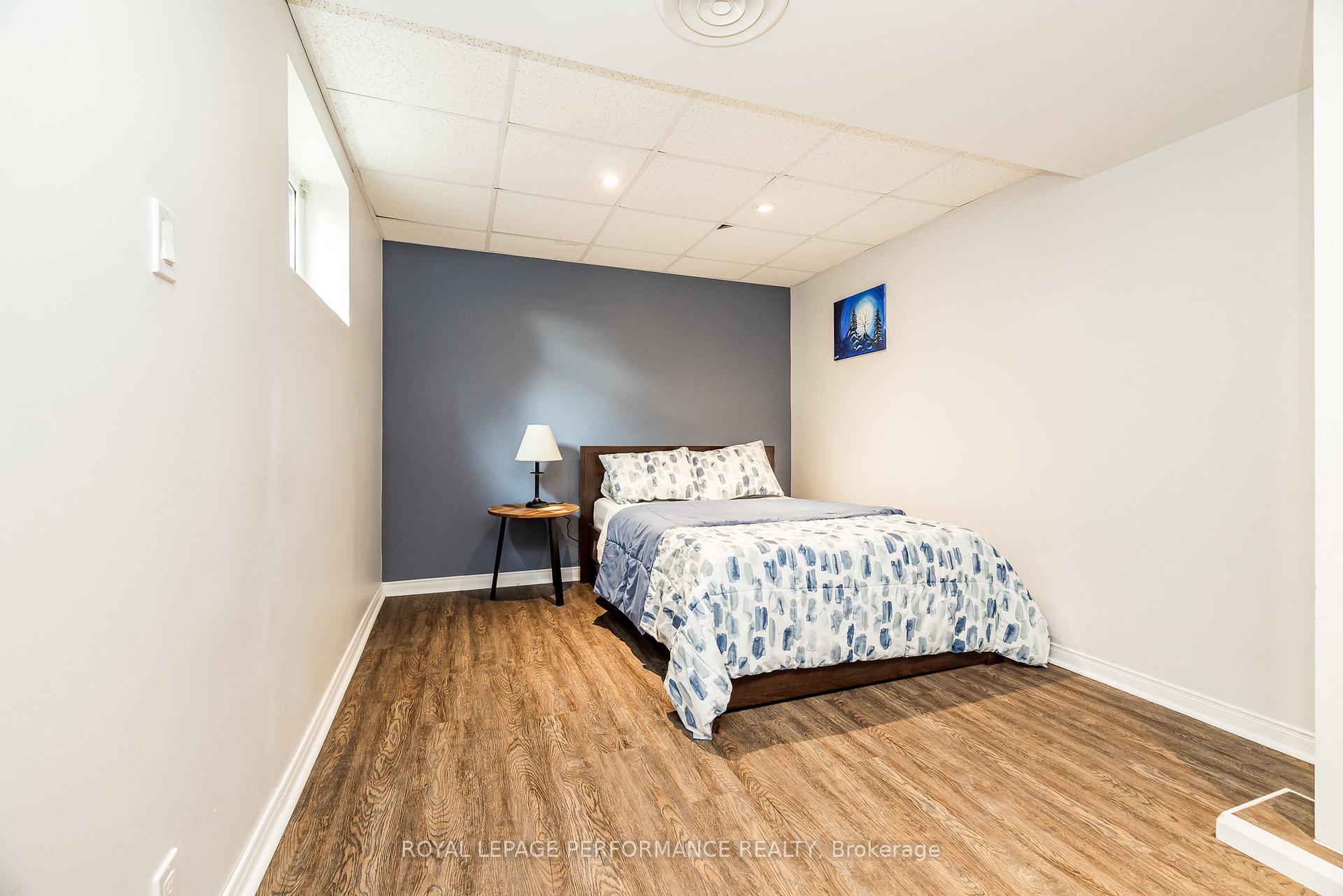 Photo 35 of 343 Fullerton Avenue, Ottawa, Overbrook/Castle Heights — HOMEH