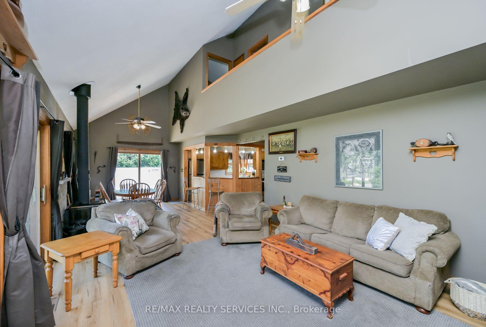 Photo 7 of 5 Cook Crescent, Mulmur, Rural Mulmur — HOMEH