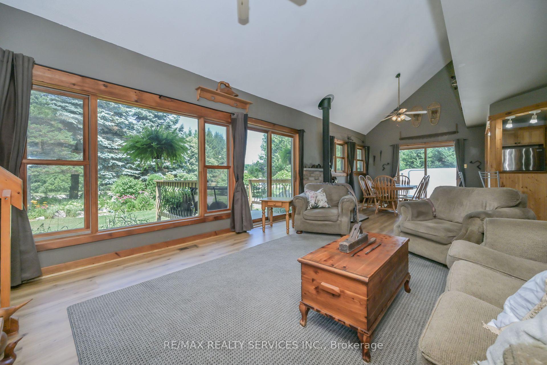 Photo 8 of 5 Cook Crescent, Mulmur, Rural Mulmur — HOMEH