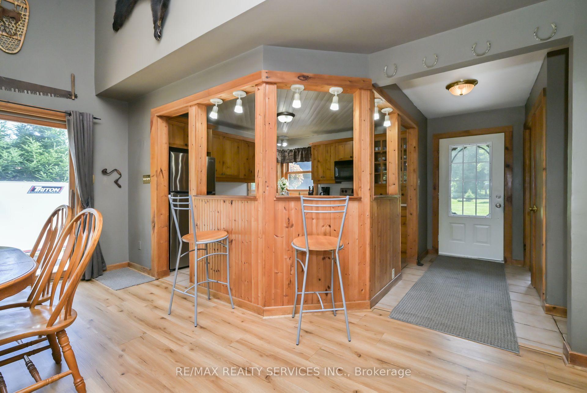 Photo 12 of 5 Cook Crescent, Mulmur, Rural Mulmur — HOMEH