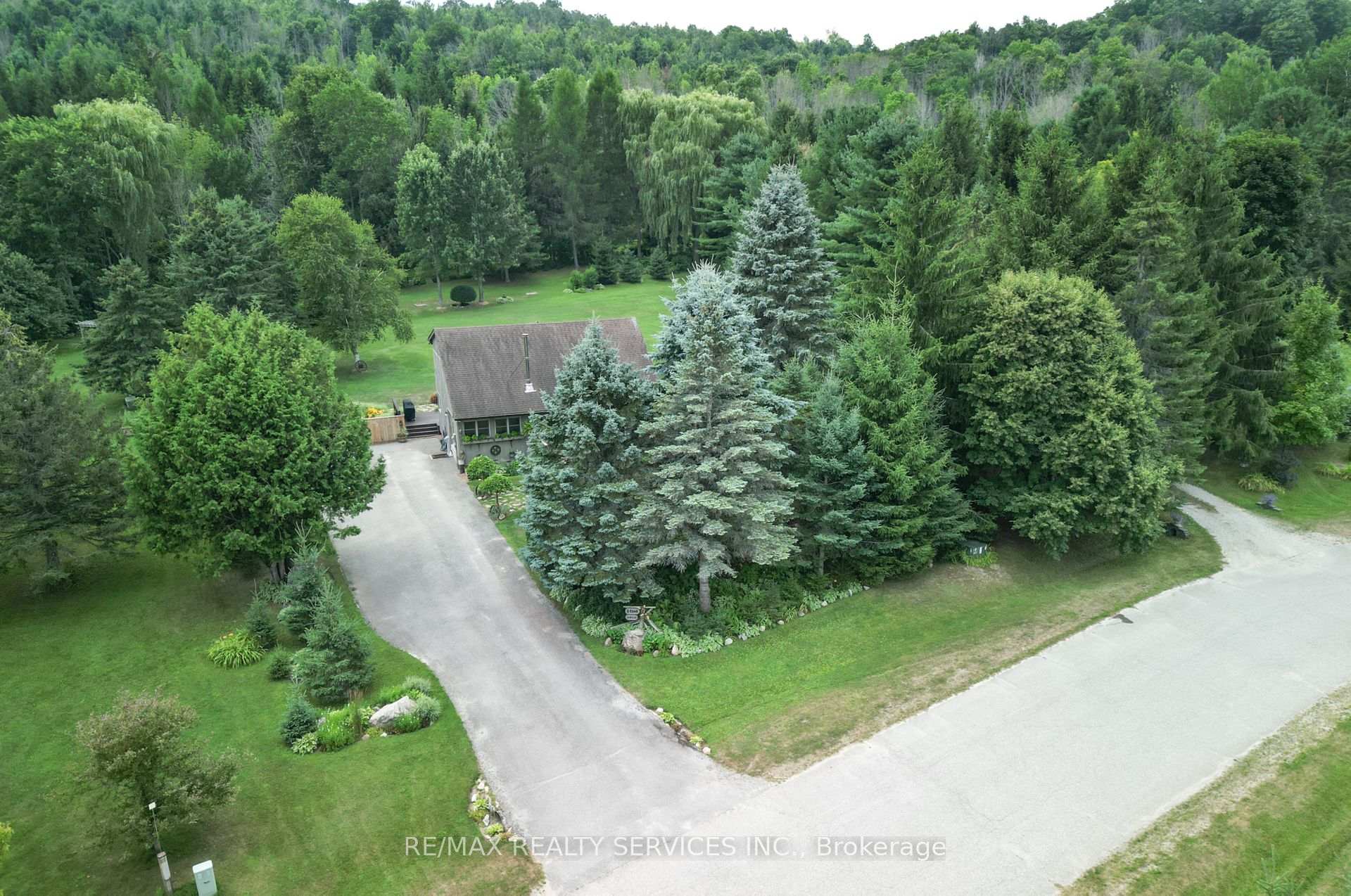 Photo 34 of 5 Cook Crescent, Mulmur, Rural Mulmur — HOMEH