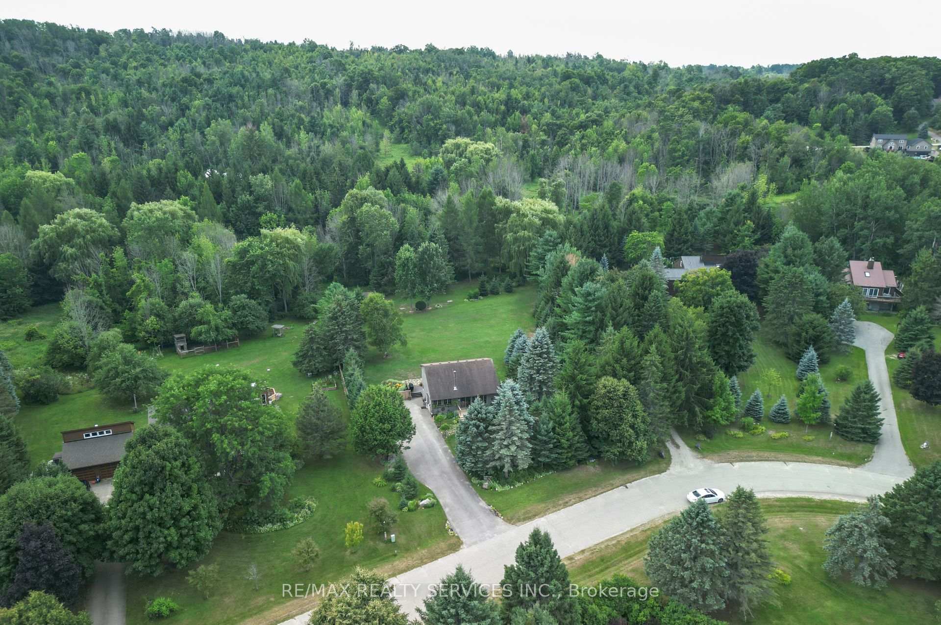 Photo 40 of 5 Cook Crescent, Mulmur, Rural Mulmur — HOMEH